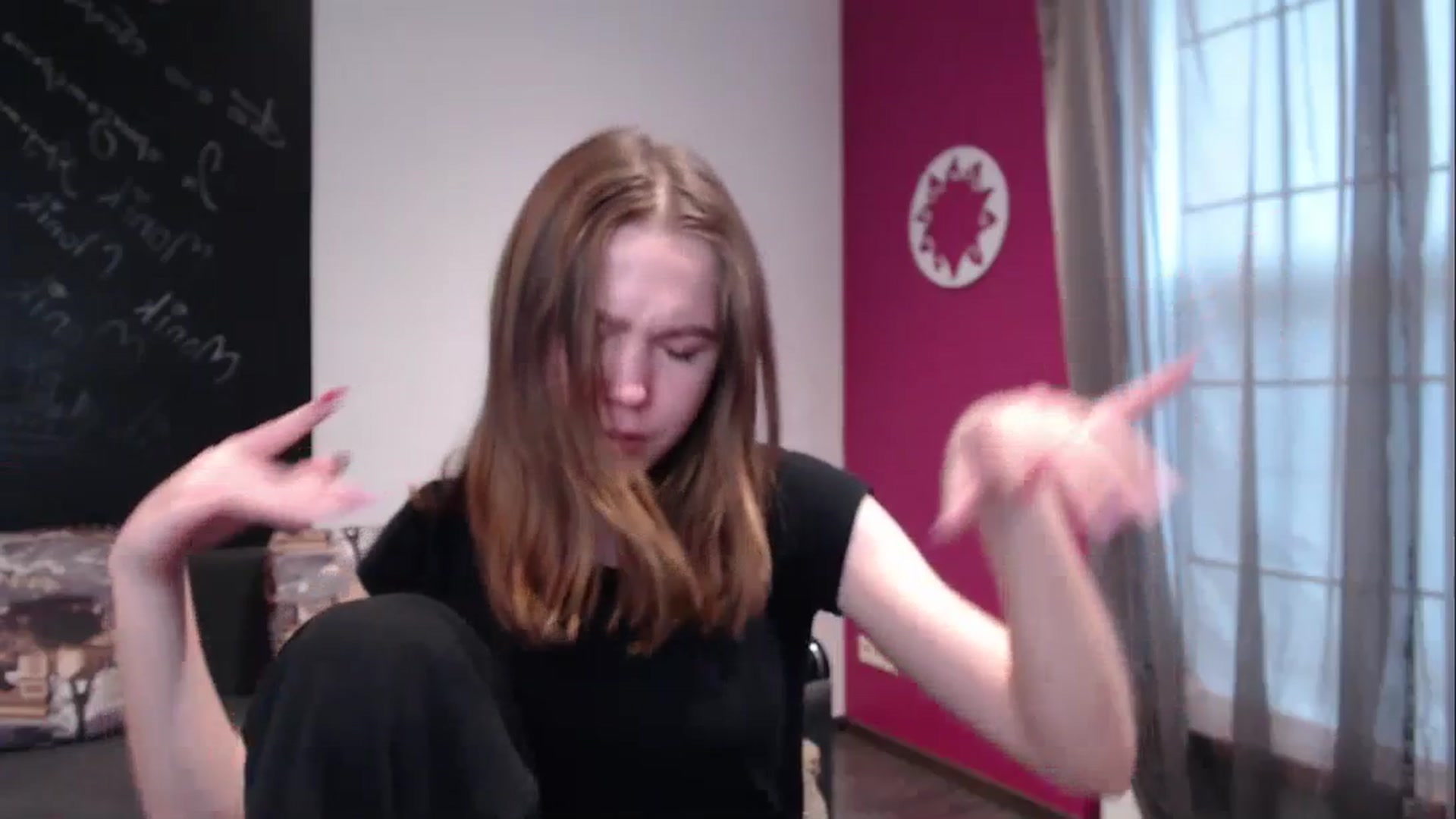 Gallery image thumbnail from Kate_Lewiss's myfreecams stream on, 12/22/2023, 12:02 image 2 of 20