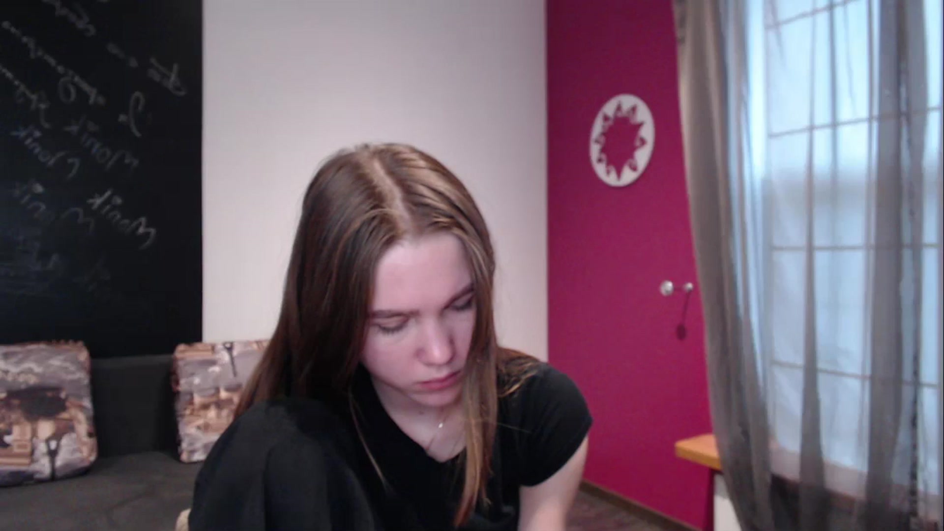 Gallery image thumbnail from Kate_Lewiss's myfreecams stream on, 12/22/2023, 12:02 image 20 of 20