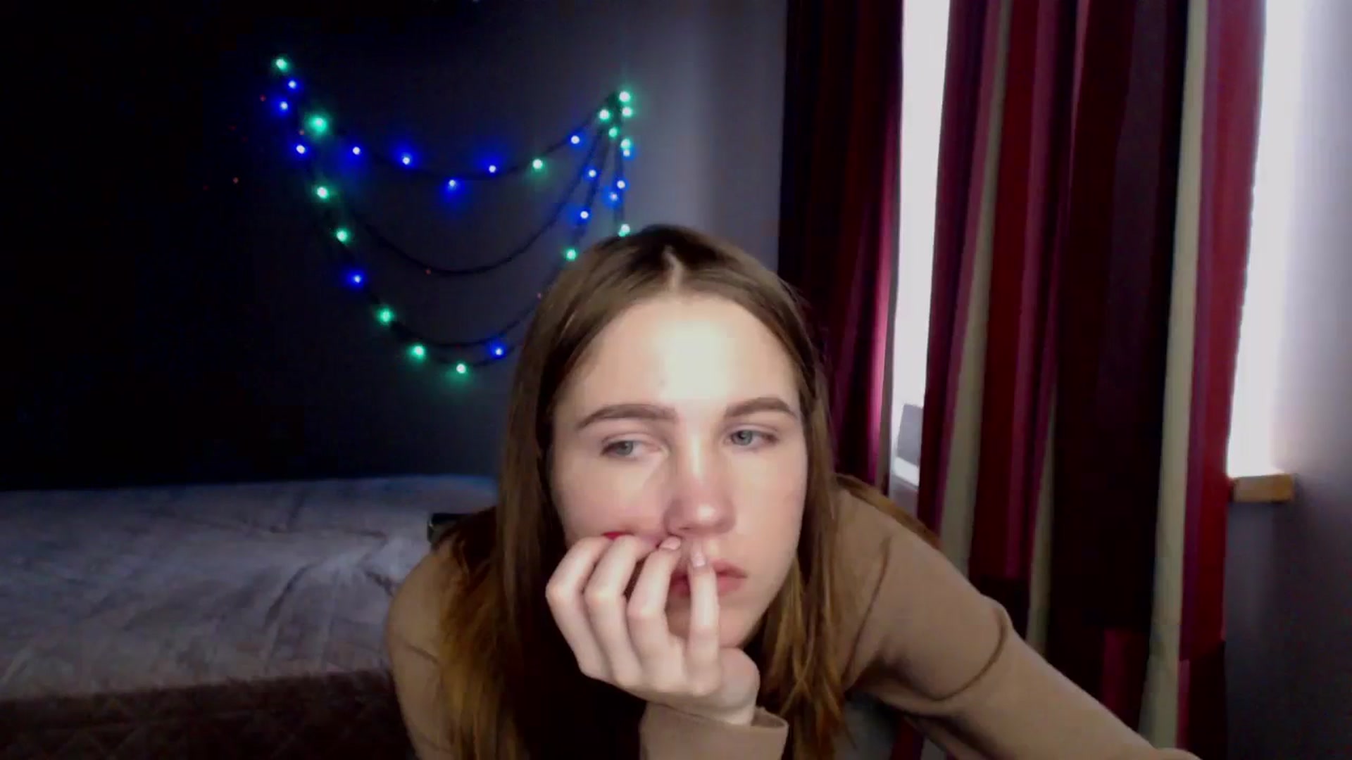 Gallery image thumbnail from Kate_Lewiss's myfreecams stream on, 12/24/2023, 11:49 image 12 of 20