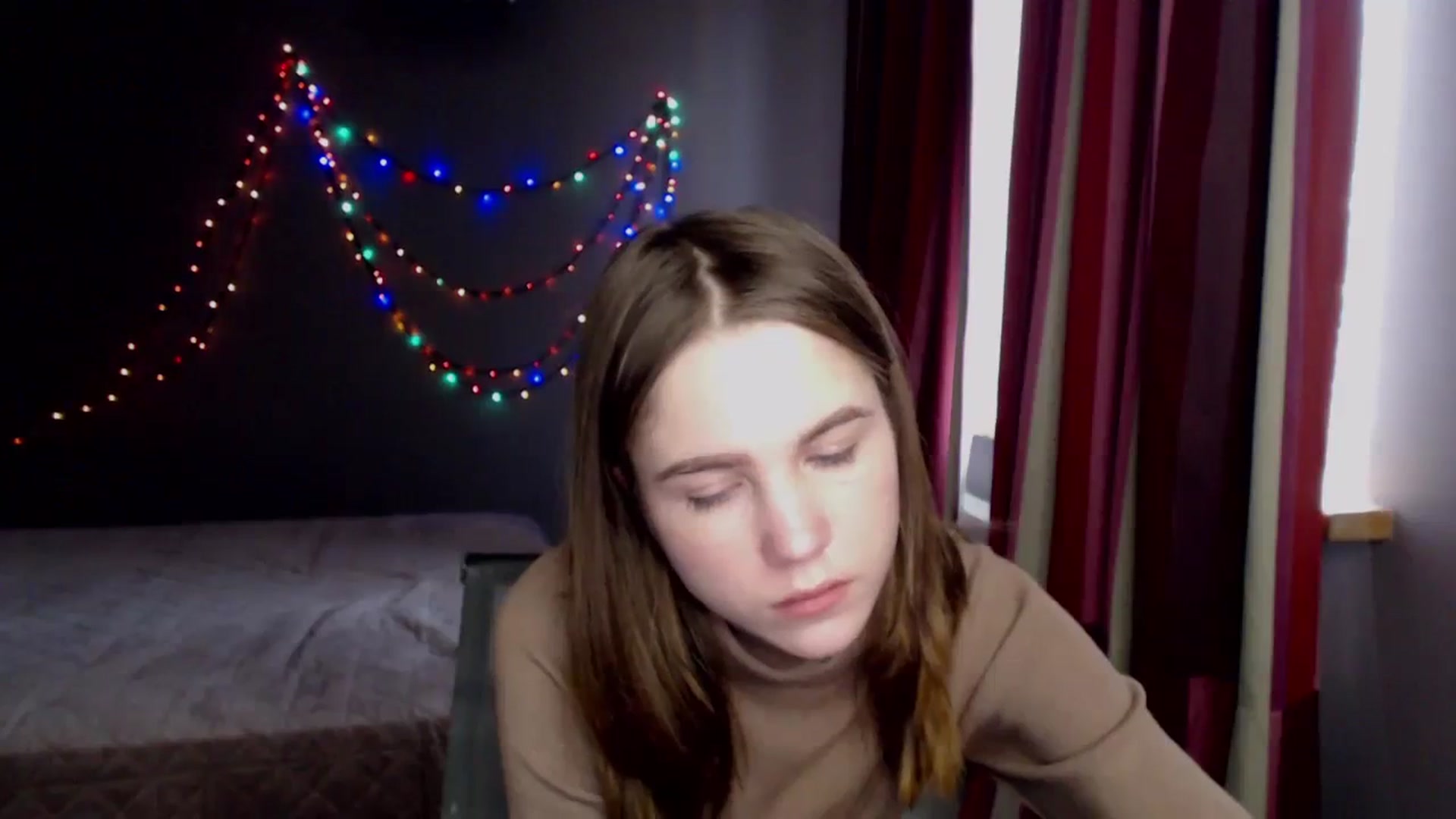 Gallery image thumbnail from Kate_Lewiss's myfreecams stream on, 12/24/2023, 11:49 image 4 of 20