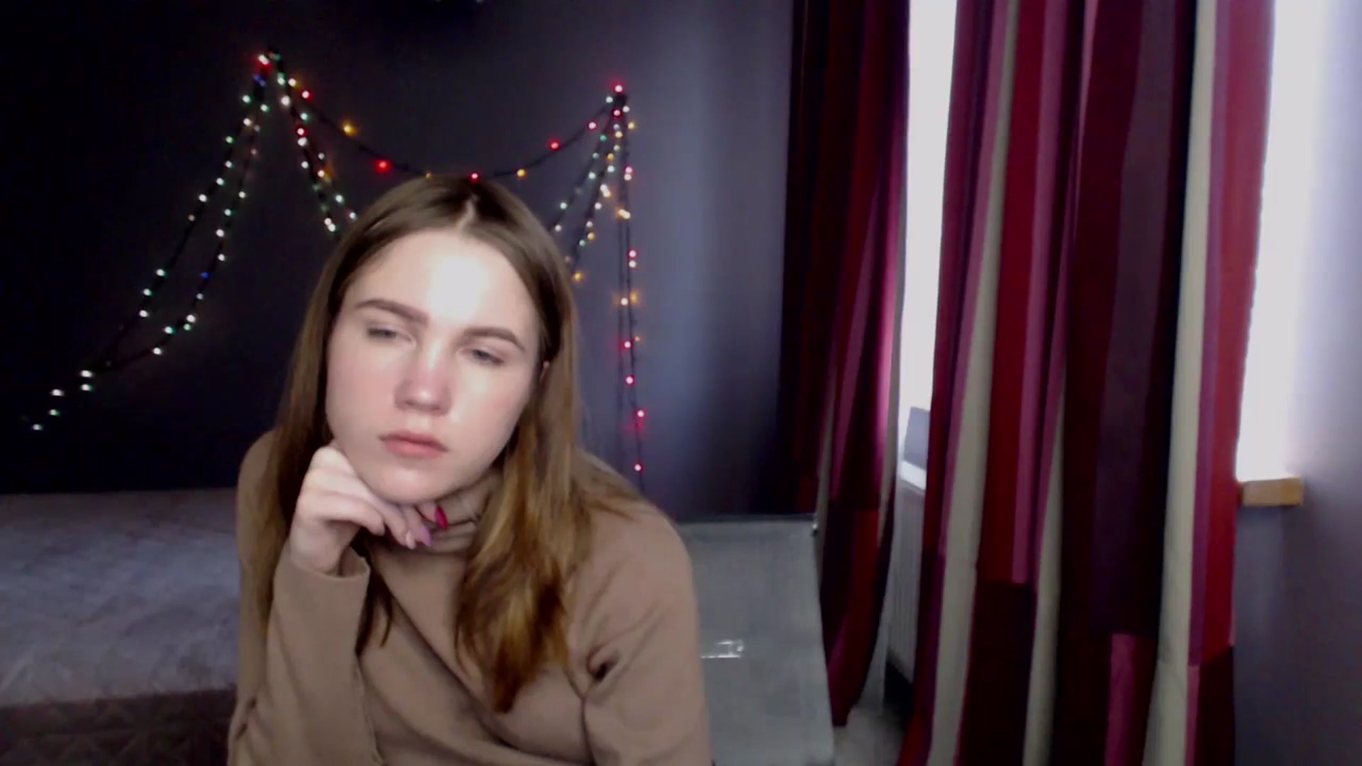 Gallery image thumbnail from Kate_Lewiss's myfreecams stream on, 12/24/2023, 11:49 image 3 of 20