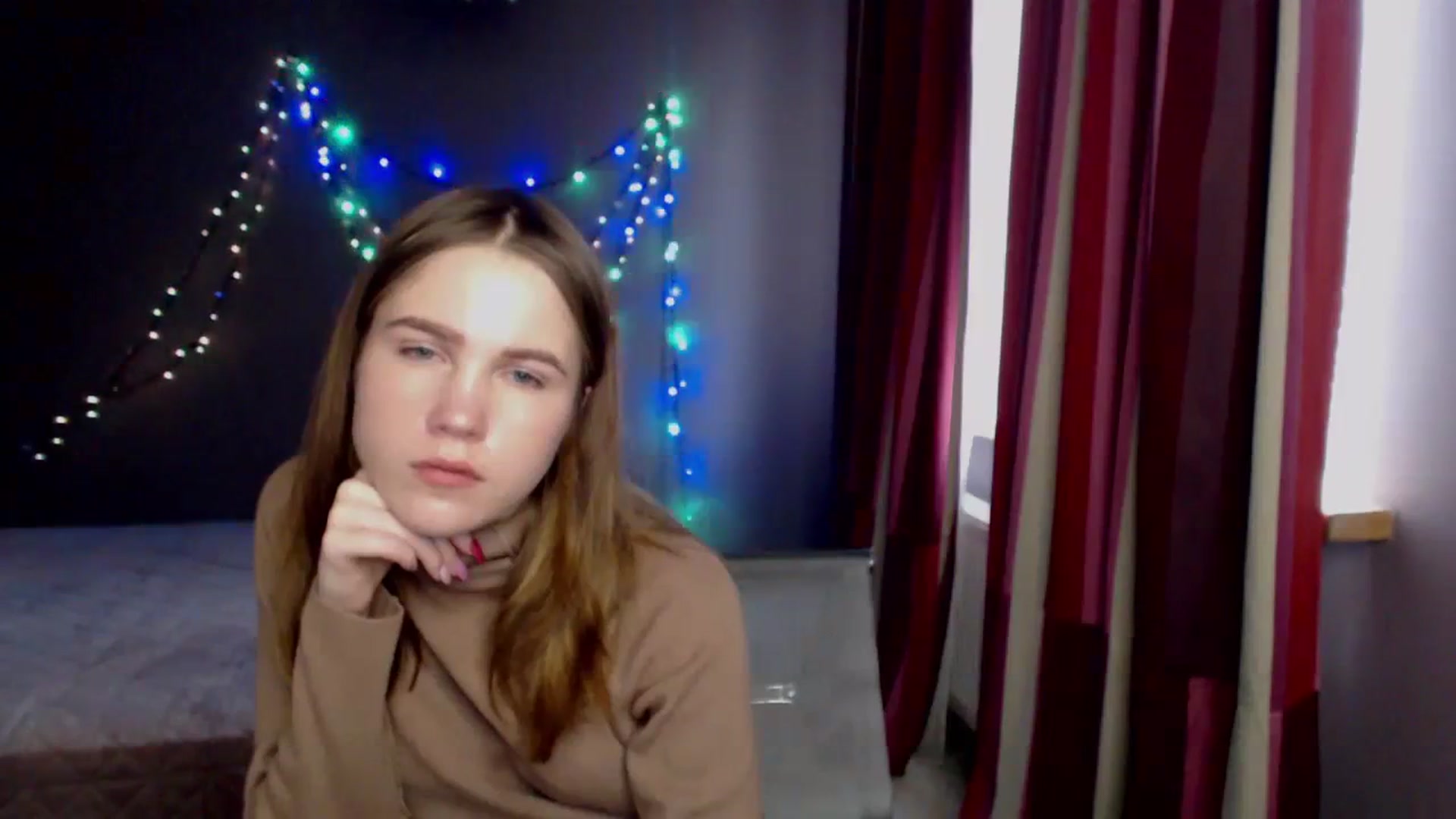 Gallery image thumbnail from Kate_Lewiss's myfreecams stream on, 12/24/2023, 11:49 image 2 of 20
