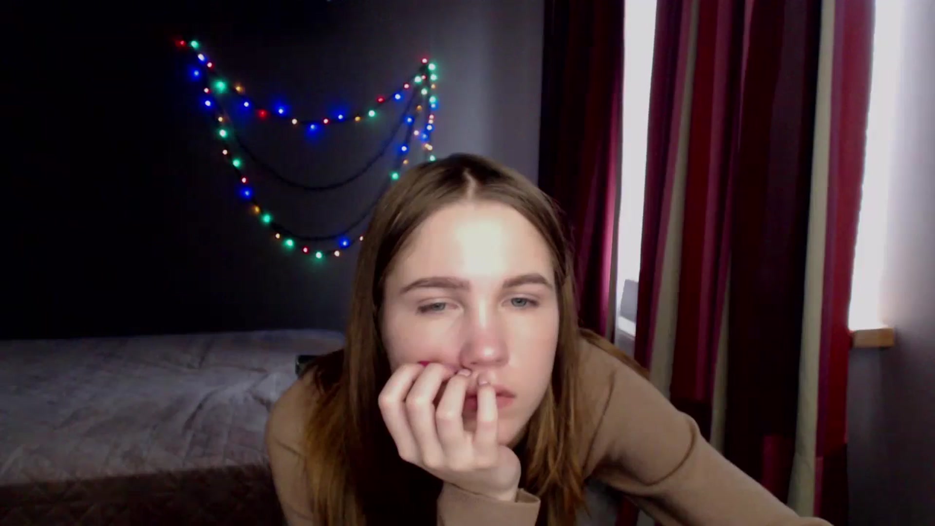 Gallery image thumbnail from Kate_Lewiss's myfreecams stream on, 12/24/2023, 11:49 image 11 of 20