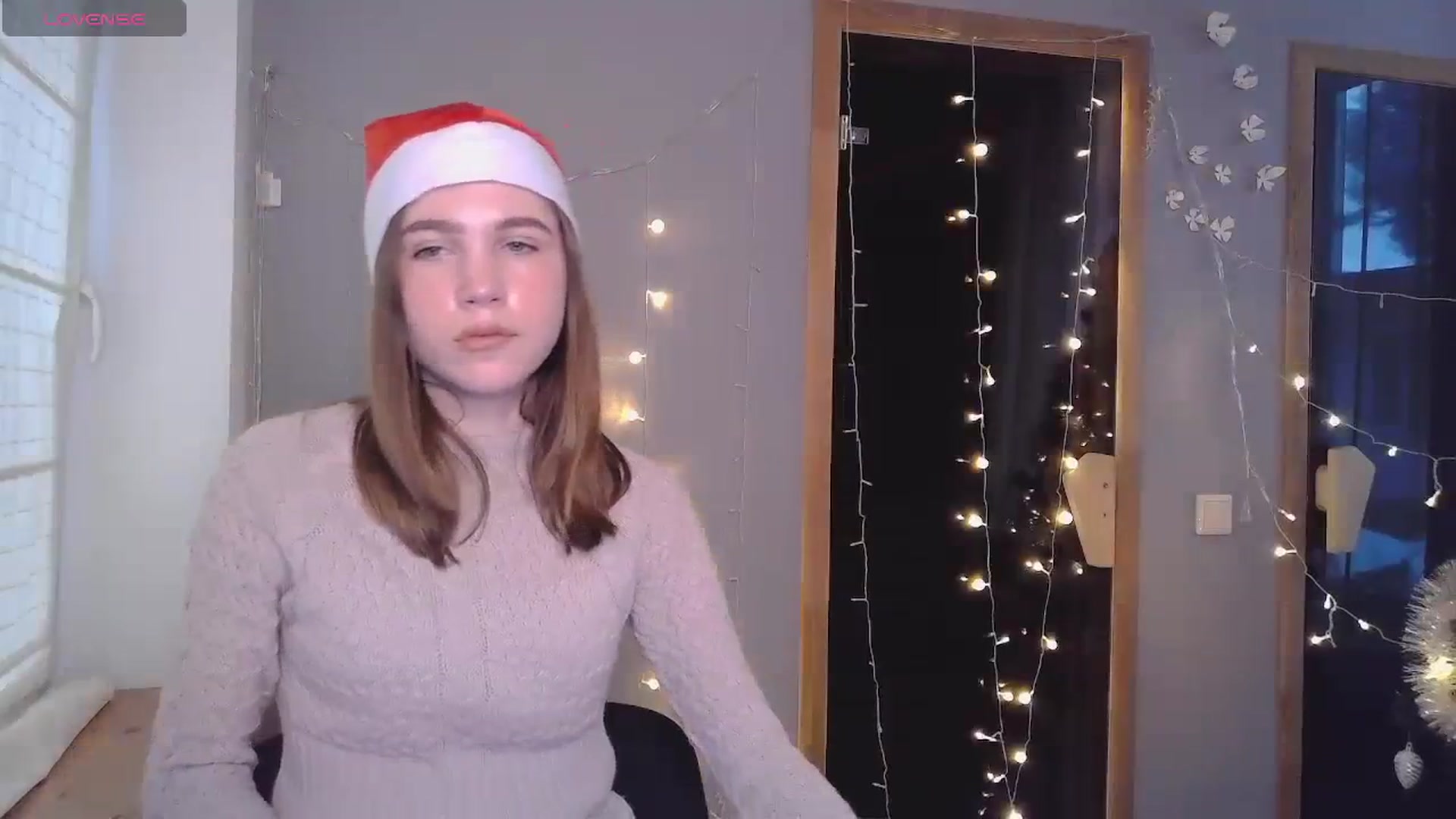 Gallery image thumbnail from Kate_Lewiss's myfreecams stream on, 12/25/2023, 08:19 image 16 of 20