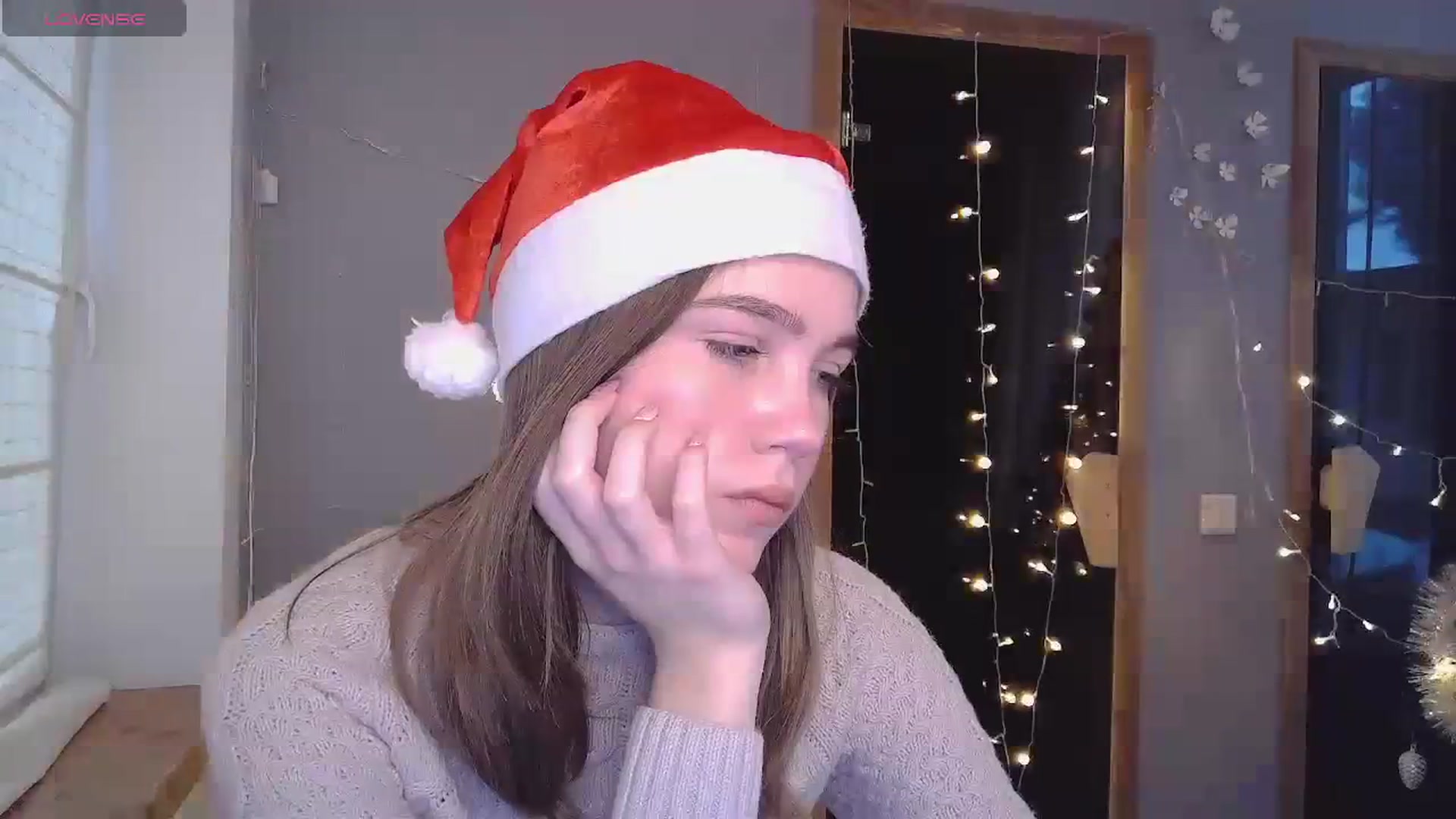 Gallery image thumbnail from Kate_Lewiss's myfreecams stream on, 12/25/2023, 08:19 image 4 of 20