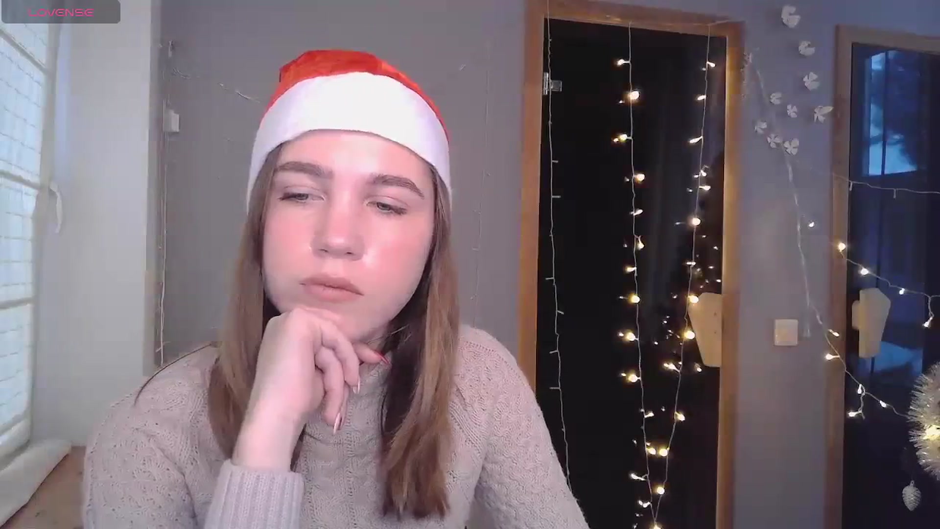 Gallery image thumbnail from Kate_Lewiss's myfreecams stream on, 12/25/2023, 08:19 image 3 of 20