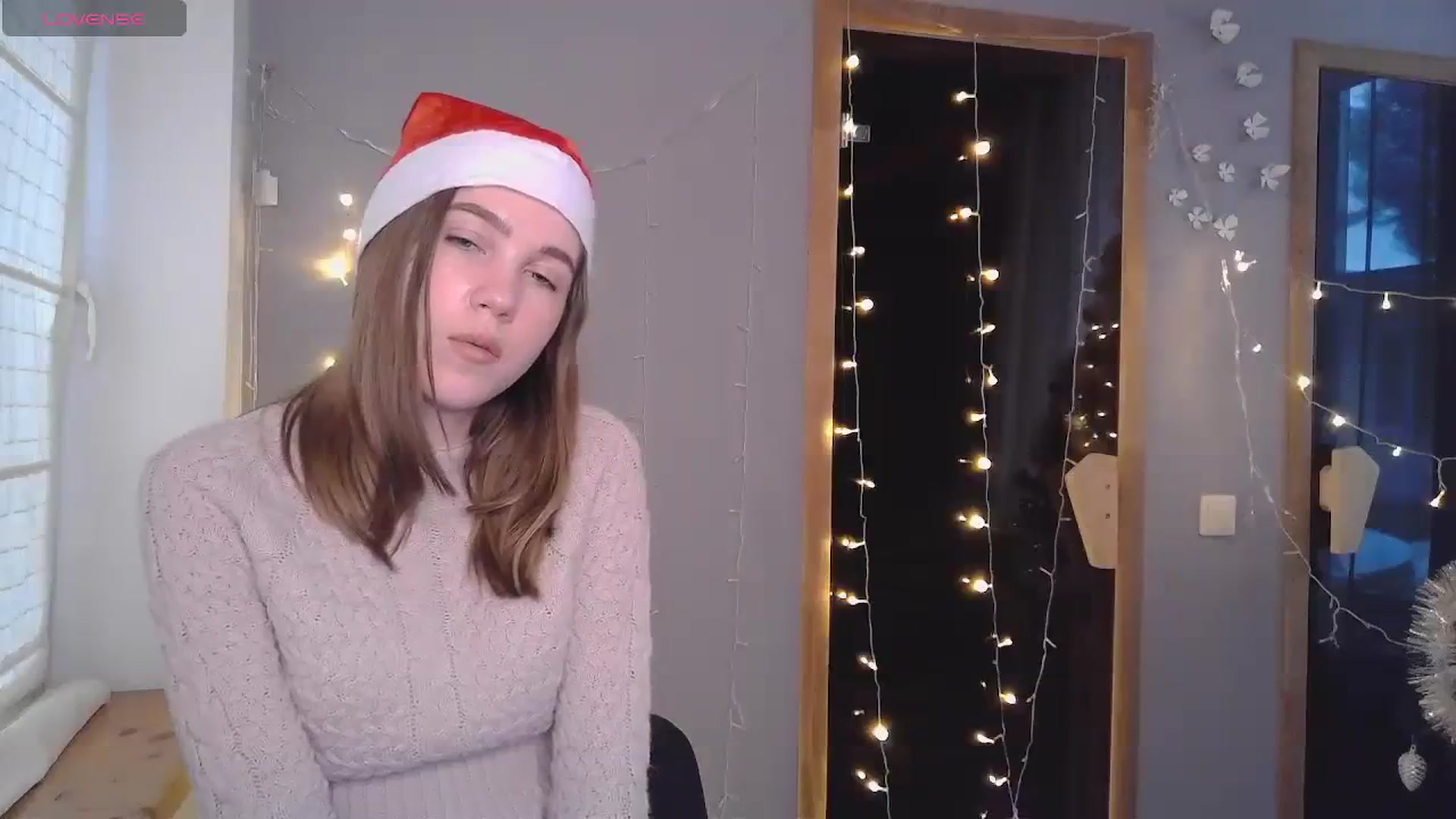 Gallery image thumbnail from Kate_Lewiss's myfreecams stream on, 12/25/2023, 08:19 image 9 of 20