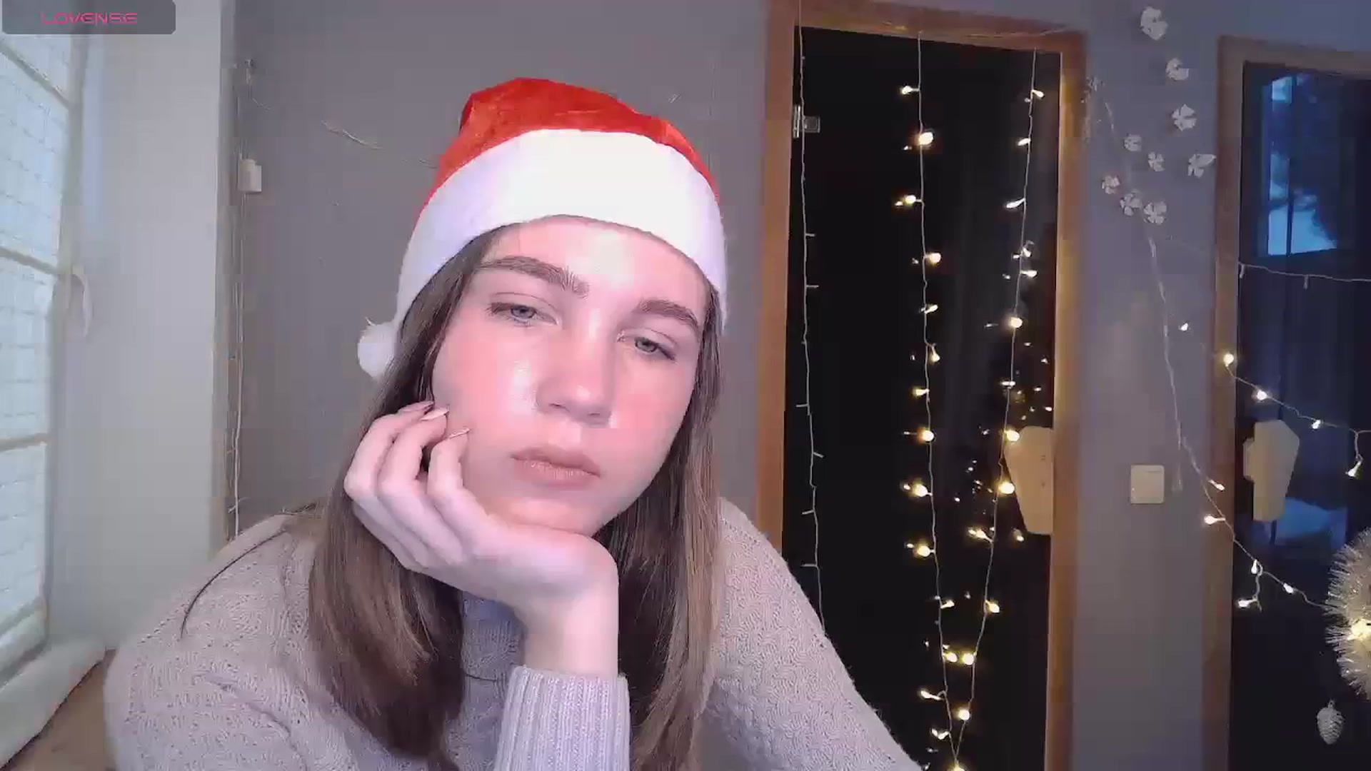 Gallery image thumbnail from Kate_Lewiss's myfreecams stream on, 12/25/2023, 08:19 image 6 of 20