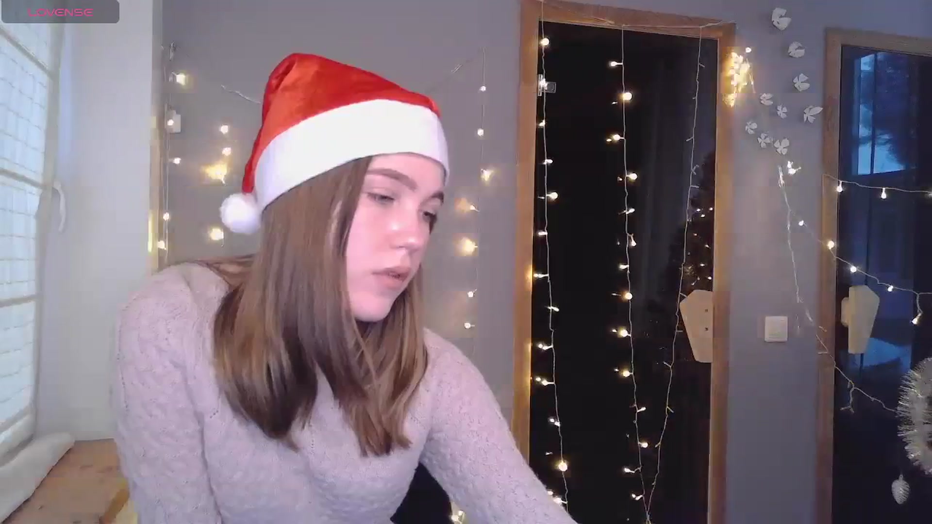 Gallery image thumbnail from Kate_Lewiss's myfreecams stream on, 12/25/2023, 08:19 image 14 of 20