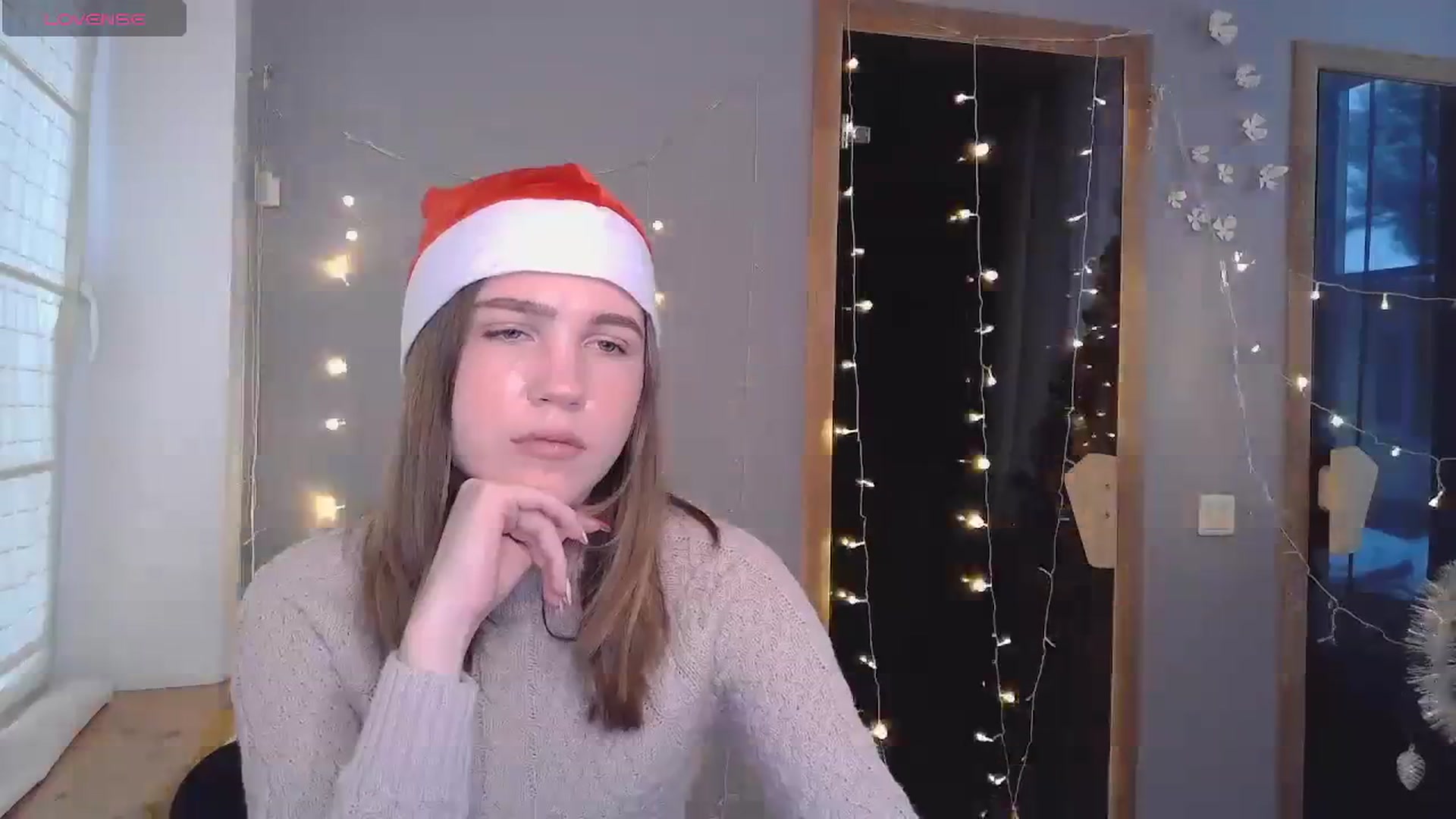 Gallery image thumbnail from Kate_Lewiss's myfreecams stream on, 12/25/2023, 09:08 image 12 of 20