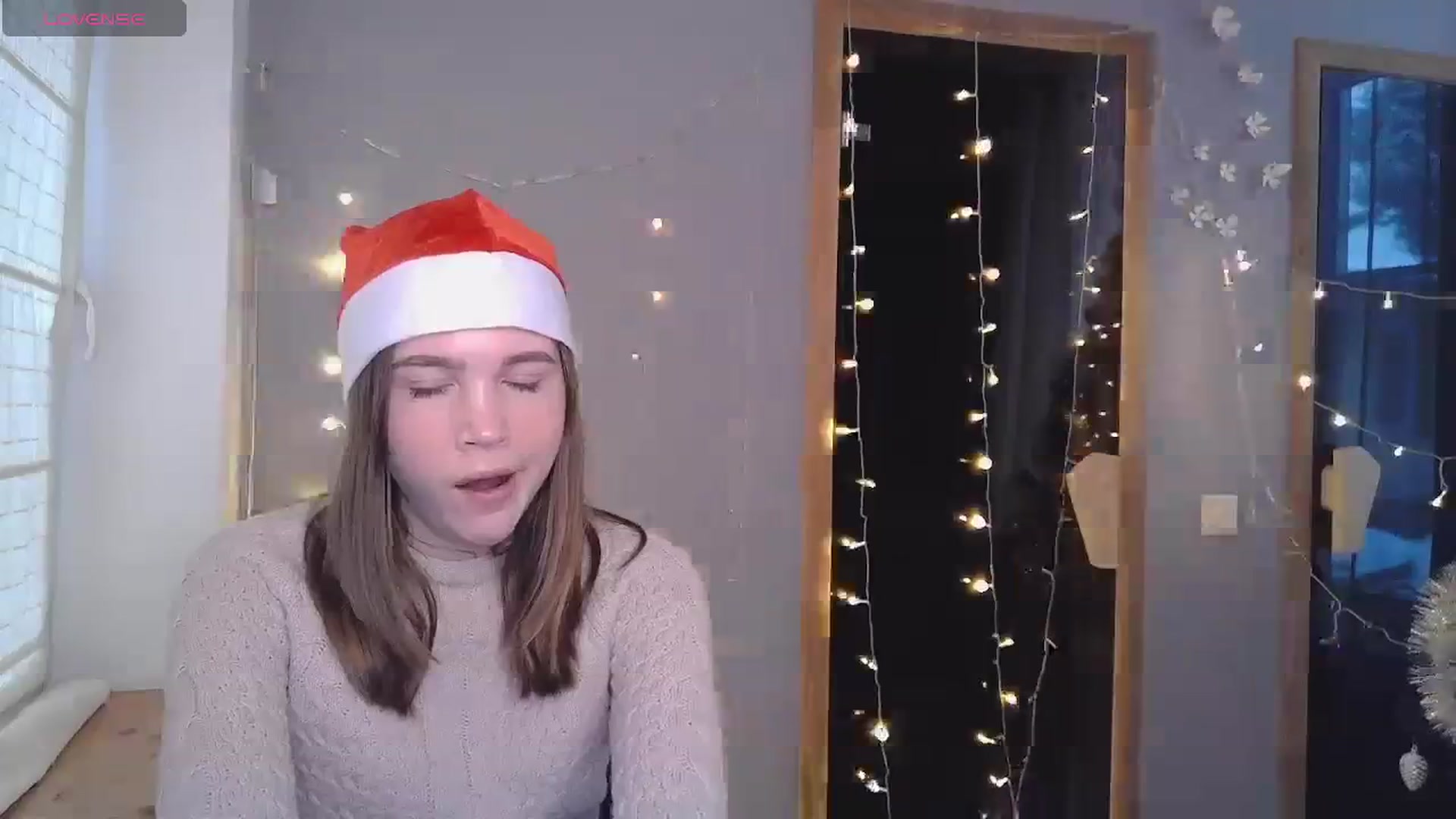Gallery image thumbnail from Kate_Lewiss's myfreecams stream on, 12/25/2023, 09:08 image 2 of 20