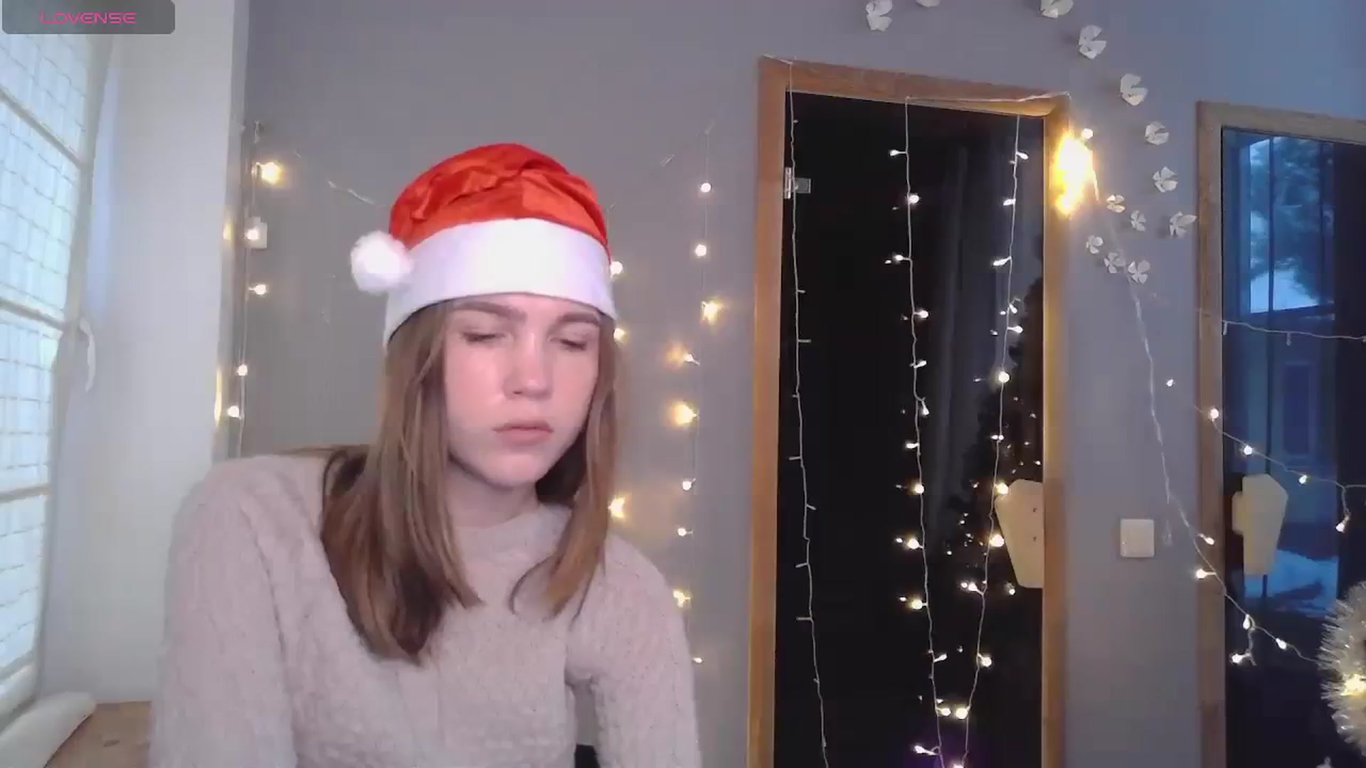Gallery image thumbnail from Kate_Lewiss's myfreecams stream on, 12/25/2023, 09:44 image 3 of 20