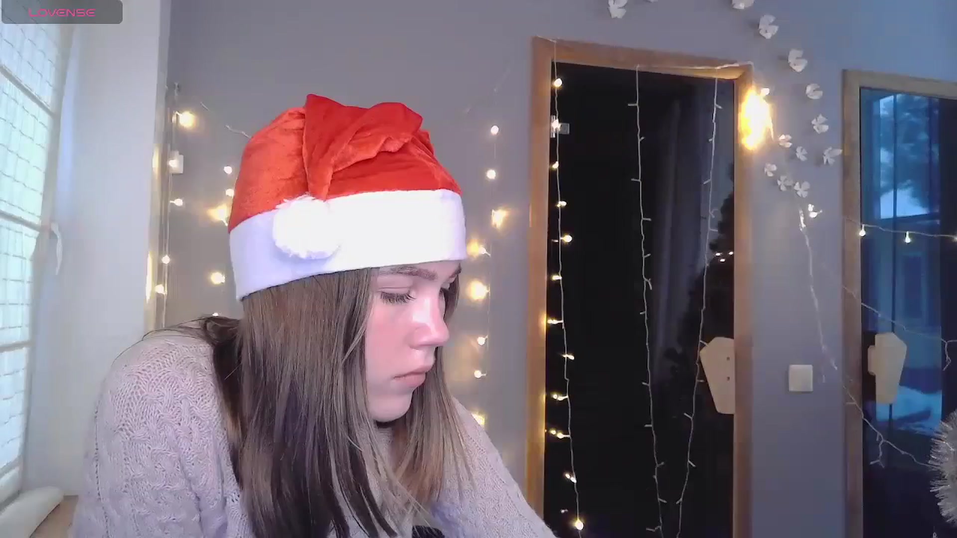 Gallery image thumbnail from Kate_Lewiss's myfreecams stream on, 12/25/2023, 09:44 image 18 of 20