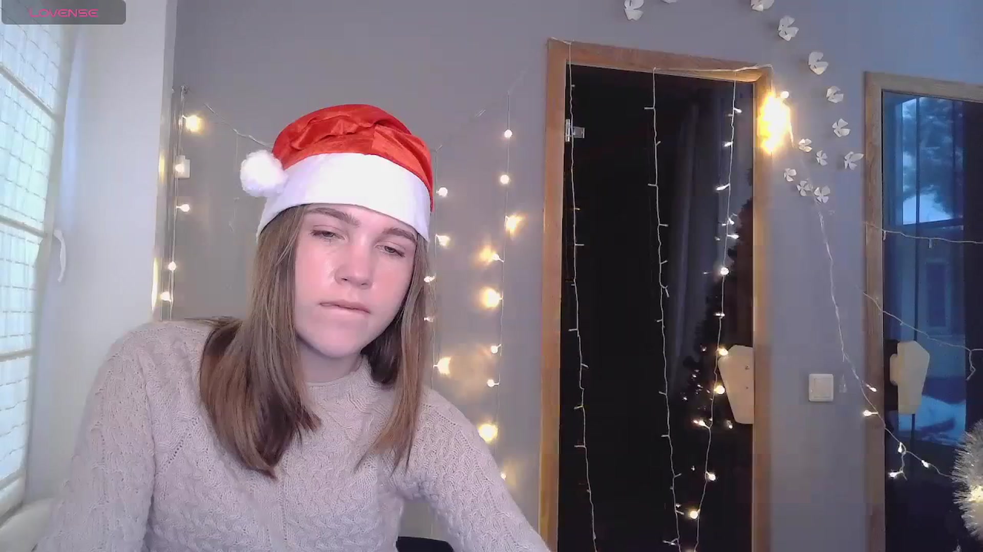 Gallery image thumbnail from Kate_Lewiss's myfreecams stream on, 12/25/2023, 09:44 image 7 of 20