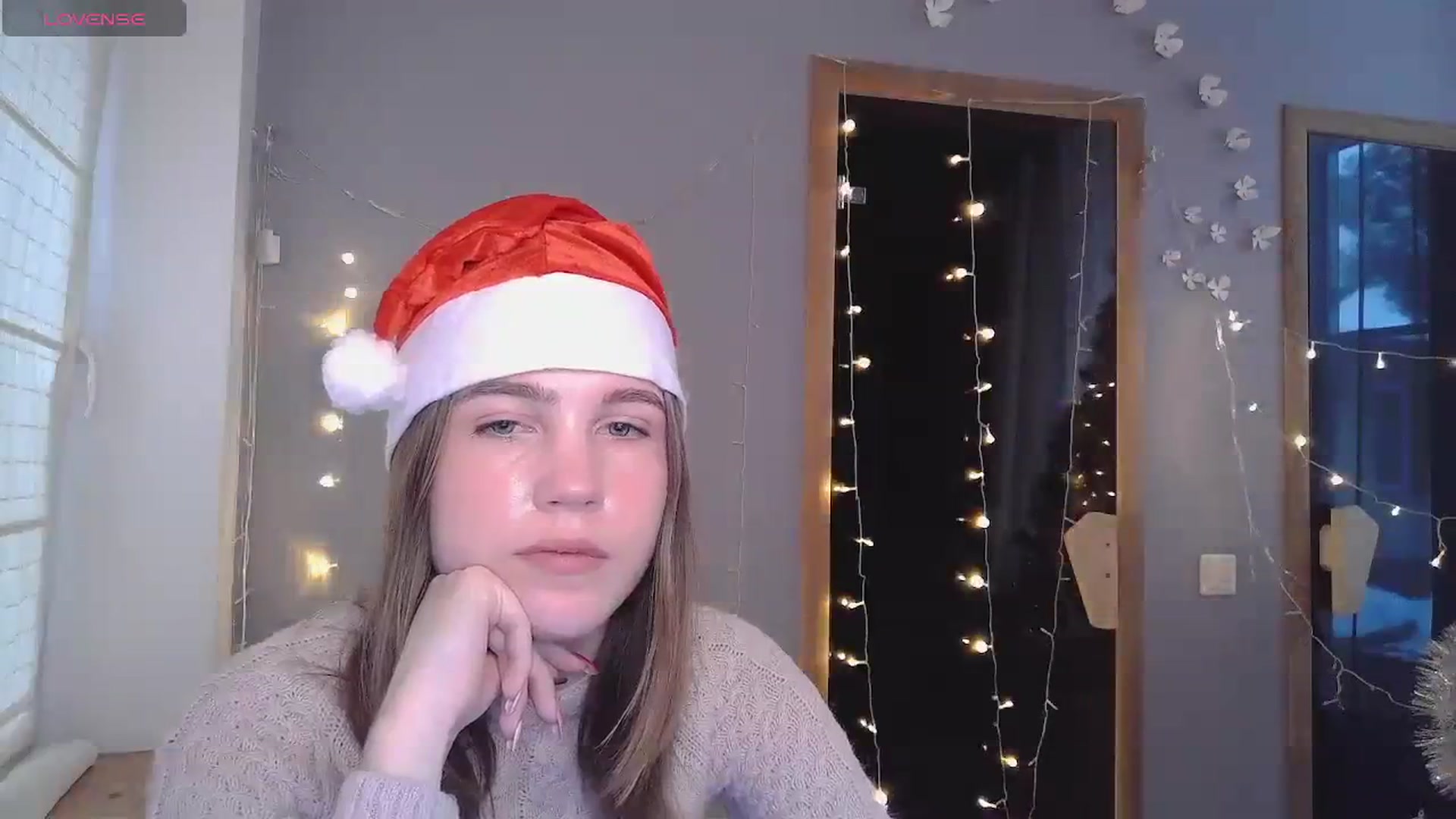 Gallery image thumbnail from Kate_Lewiss's myfreecams stream on, 12/25/2023, 10:33 image 9 of 20