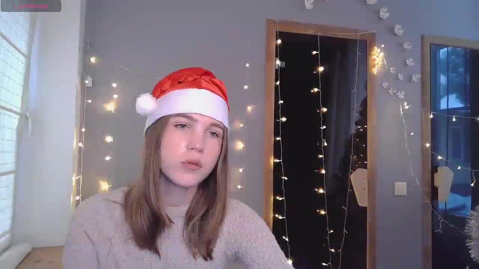 Gallery image thumbnail from Kate_Lewiss's myfreecams stream on, 12/25/2023, 10:33 image 16 of 20