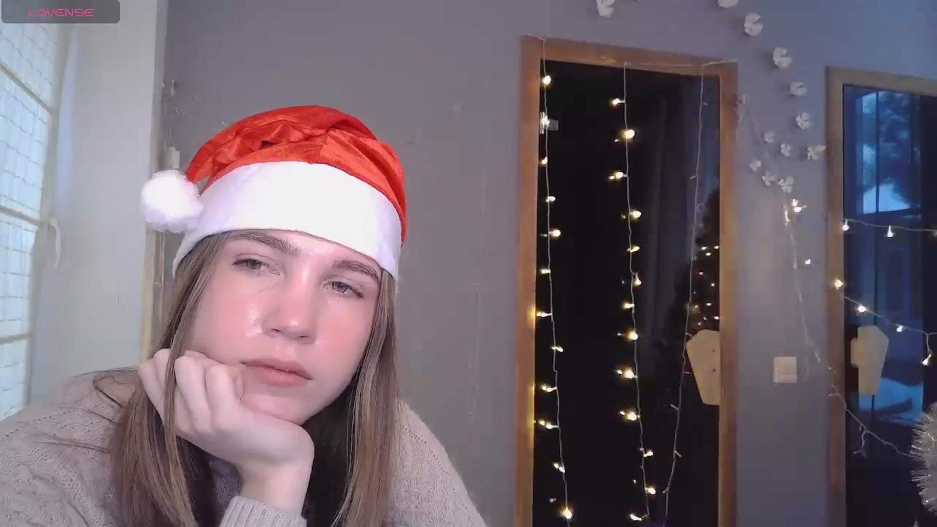 Gallery image thumbnail from Kate_Lewiss's myfreecams stream on, 12/25/2023, 10:33 image 2 of 20