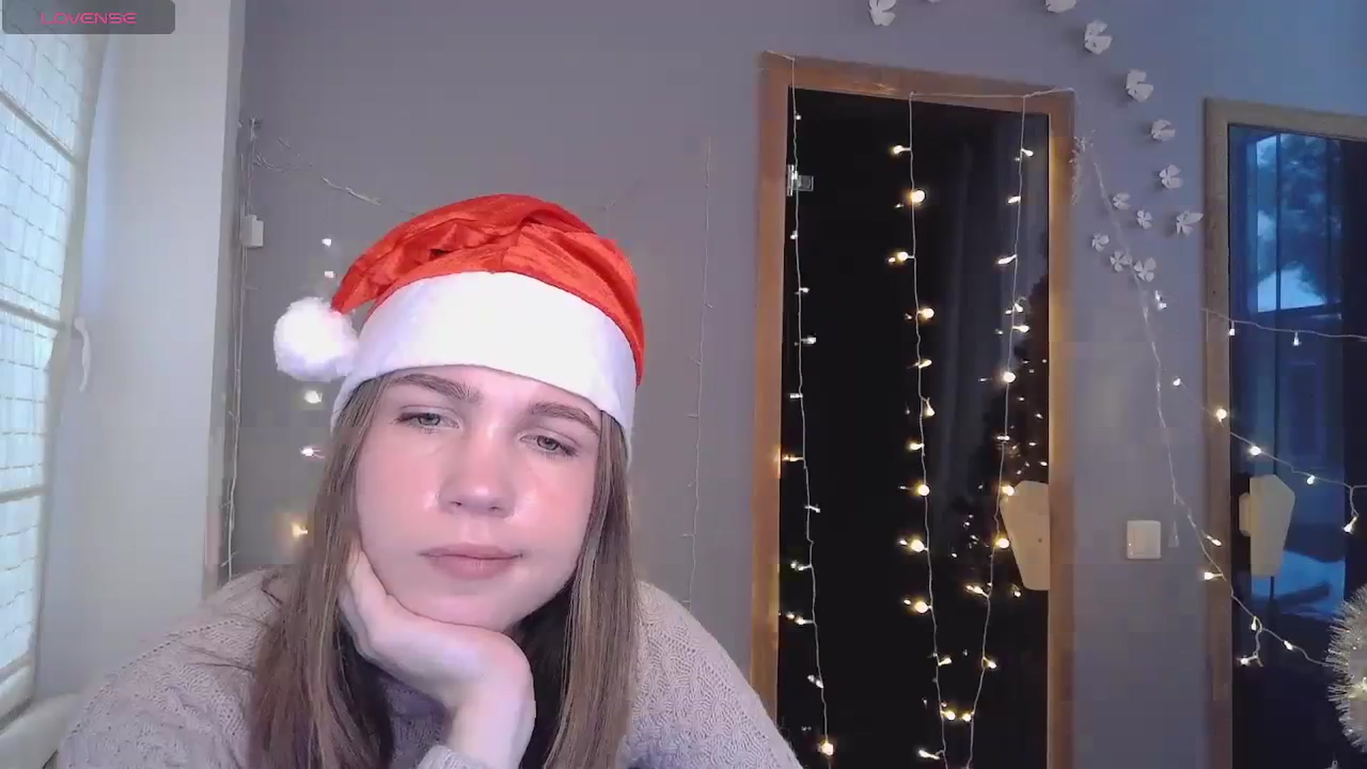 Gallery image thumbnail from Kate_Lewiss's myfreecams stream on, 12/25/2023, 10:33 image 12 of 20