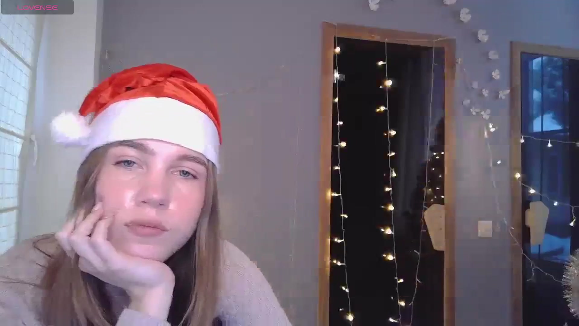 Gallery image thumbnail from Kate_Lewiss's myfreecams stream on, 12/25/2023, 10:33 image 7 of 20