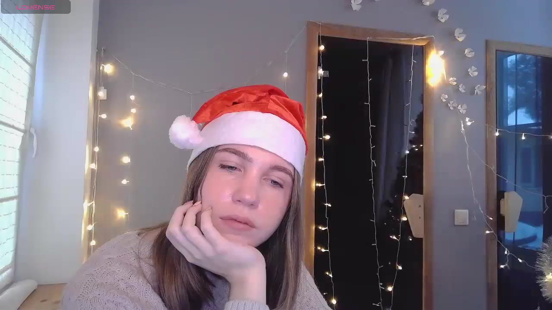 Gallery image thumbnail from Kate_Lewiss's myfreecams stream on, 12/25/2023, 12:11 image 6 of 20