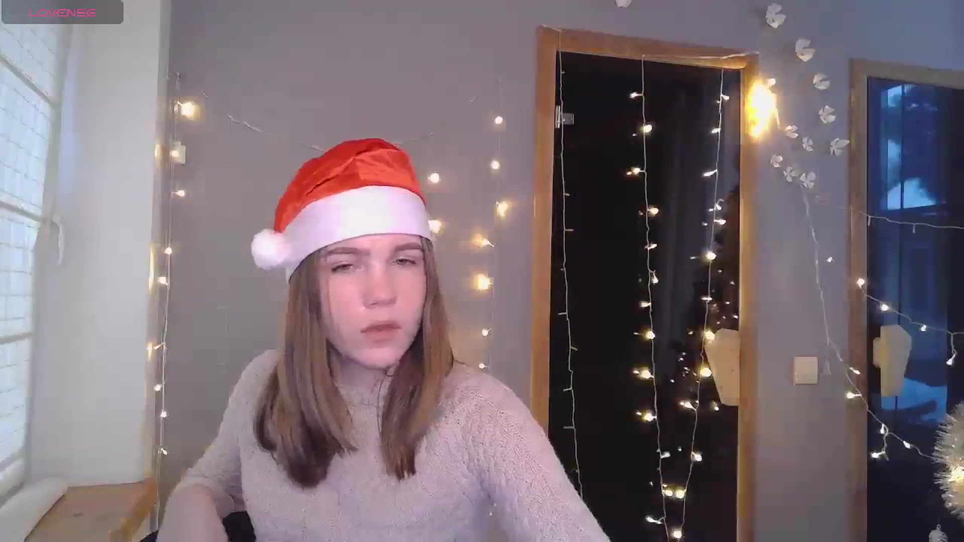 Gallery image thumbnail from Kate_Lewiss's myfreecams stream on, 12/25/2023, 12:11 image 15 of 20