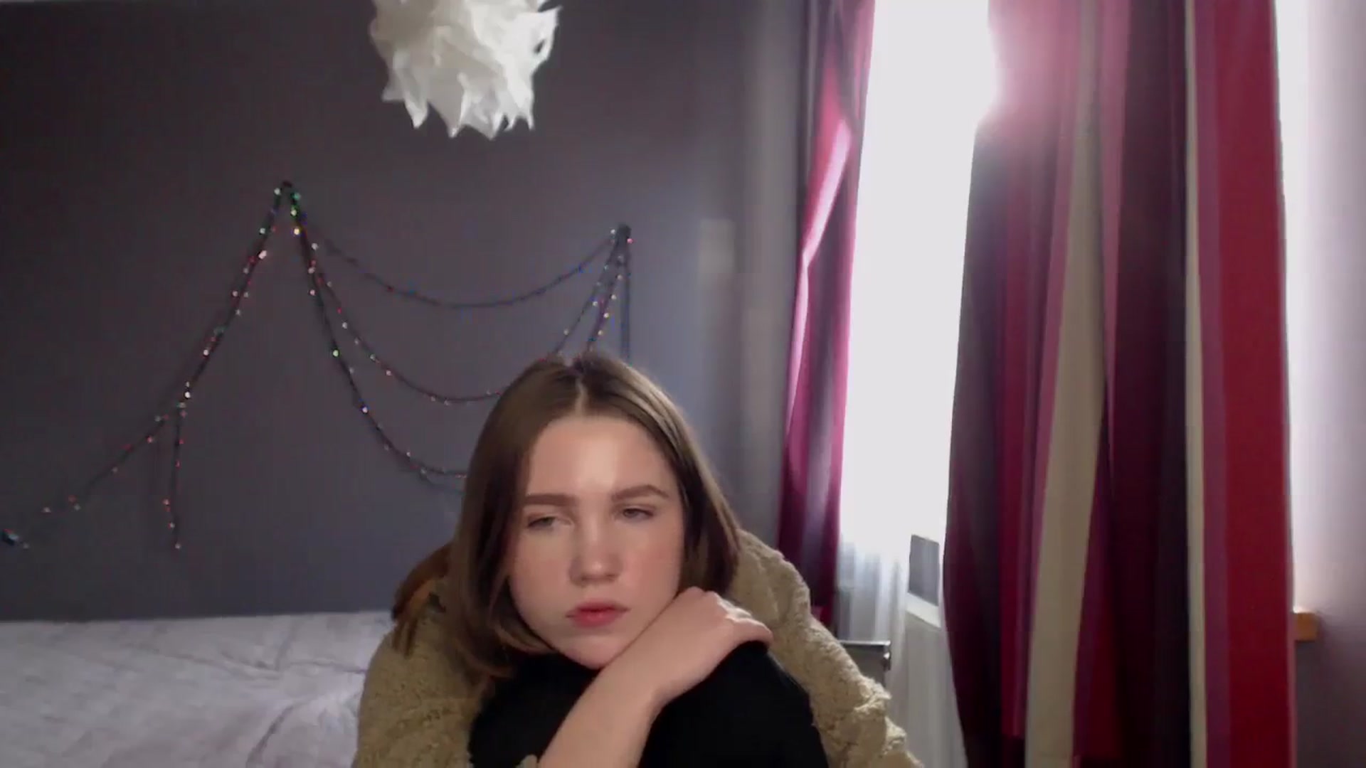 Gallery image thumbnail from Kate_Lewiss's myfreecams stream on, 12/26/2023, 08:51 image 18 of 20