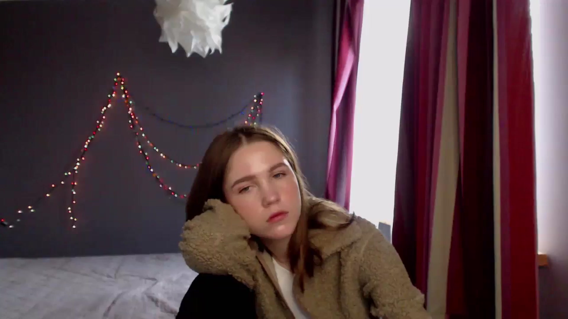 Gallery image thumbnail from Kate_Lewiss's myfreecams stream on, 12/26/2023, 08:51 image 10 of 20