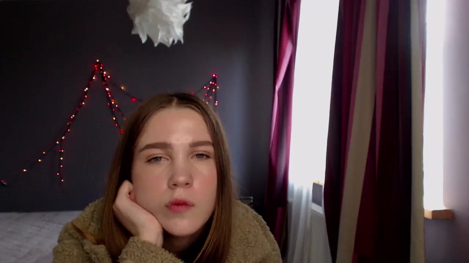 Gallery image thumbnail from Kate_Lewiss's myfreecams stream on, 12/26/2023, 09:35 image 12 of 20