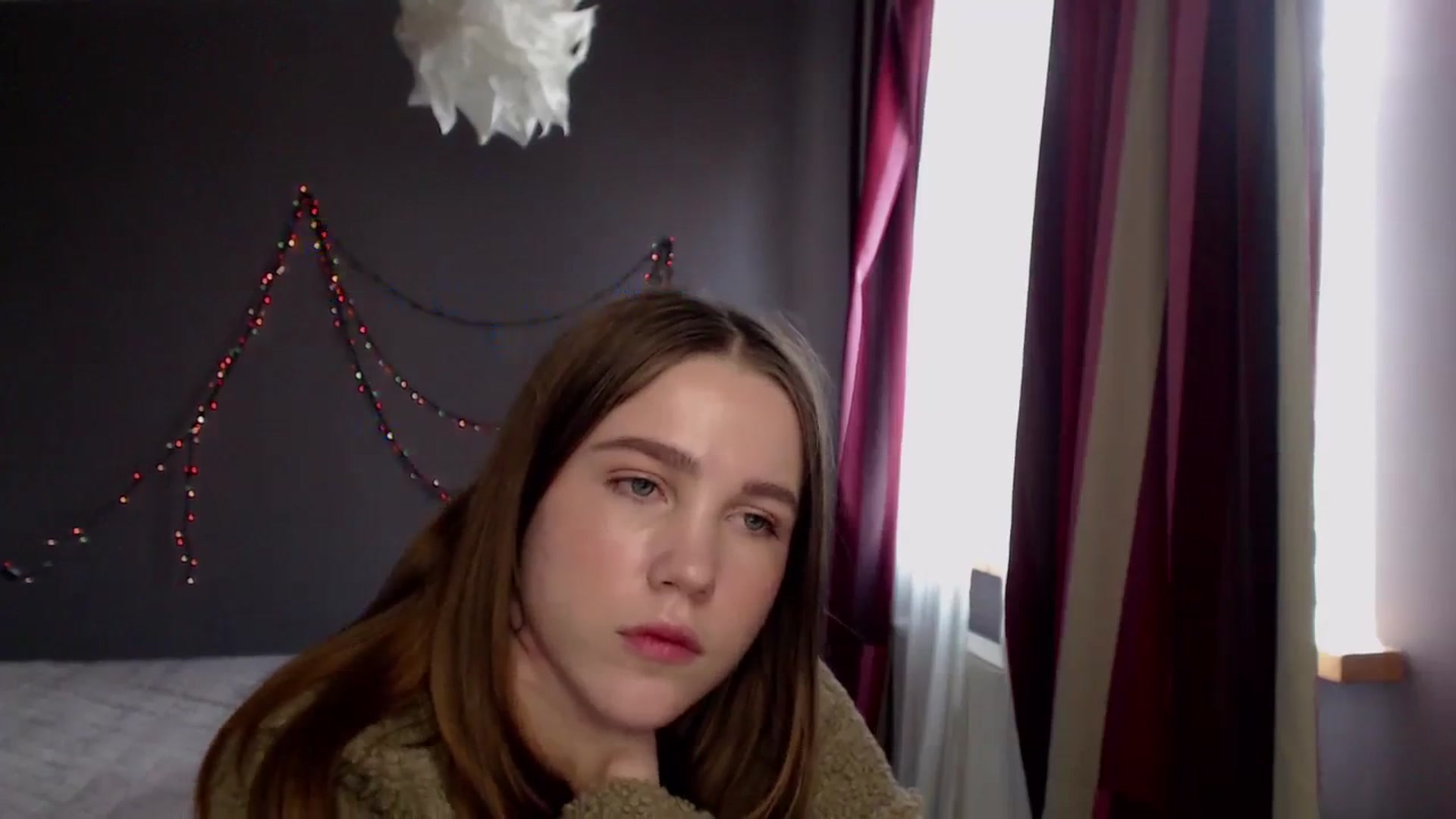 Gallery image thumbnail from Kate_Lewiss's myfreecams stream on, 12/26/2023, 09:35 image 18 of 20