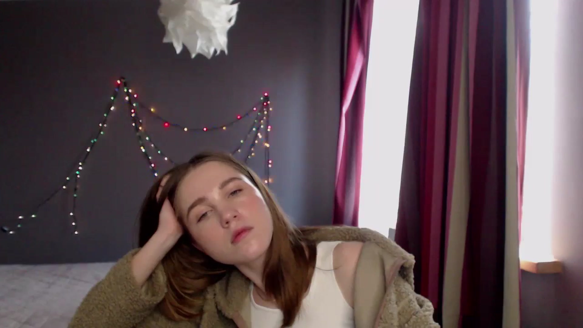Gallery image thumbnail from Kate_Lewiss's myfreecams stream on, 12/26/2023, 10:25 image 3 of 20