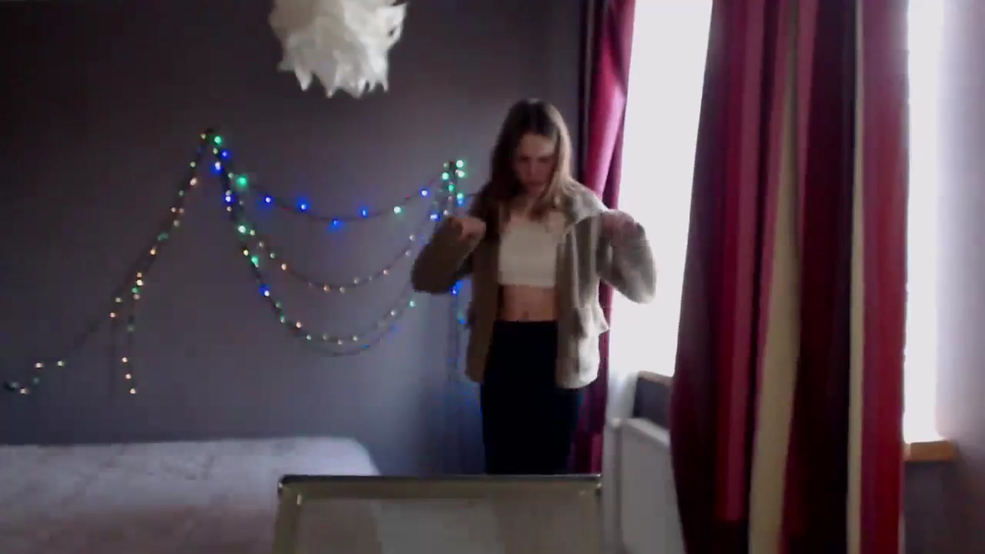Gallery image thumbnail from Kate_Lewiss's myfreecams stream on, 12/26/2023, 10:25 image 20 of 20