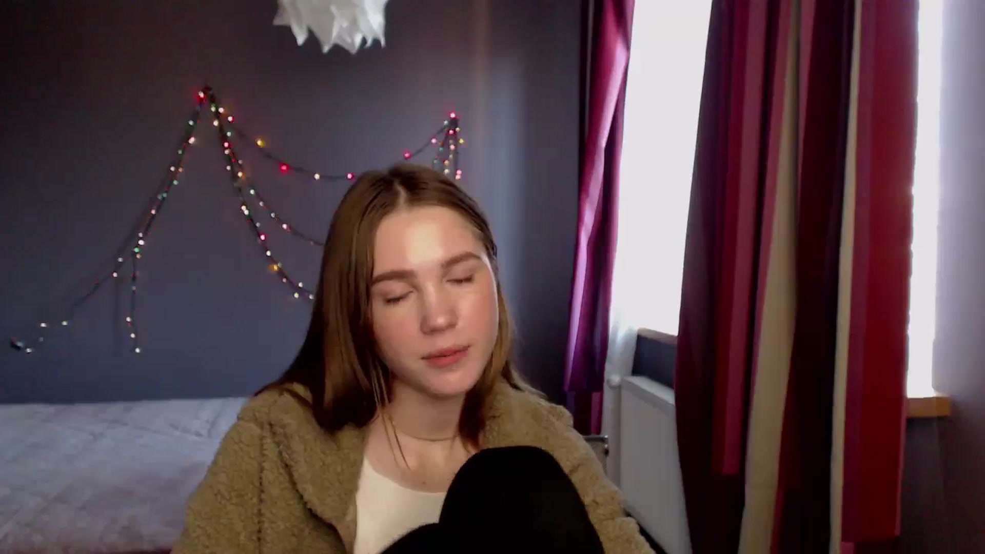 Gallery image thumbnail from Kate_Lewiss's myfreecams stream on, 12/26/2023, 12:13 image 2 of 20