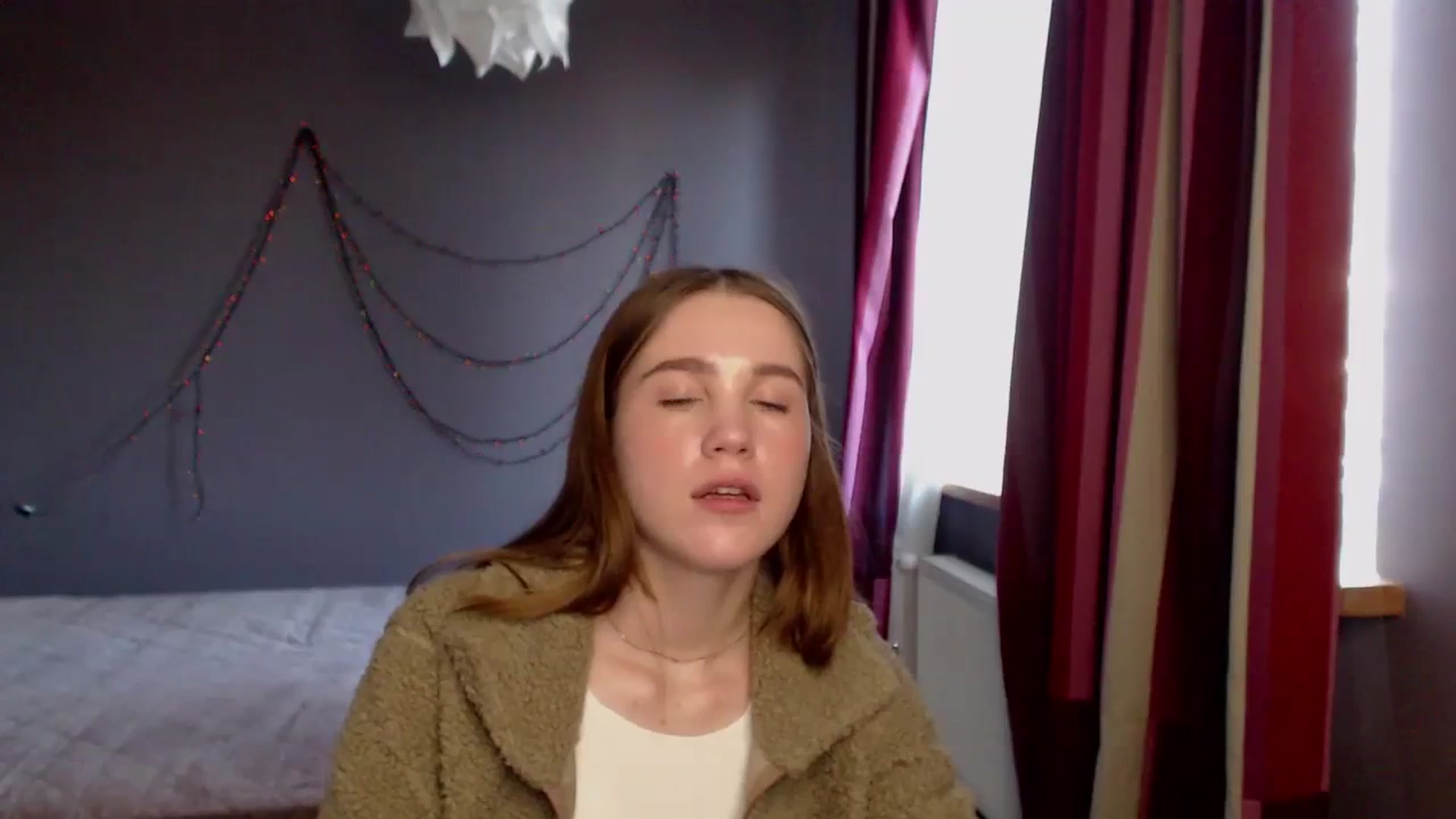 Gallery image thumbnail from Kate_Lewiss's myfreecams stream on, 12/26/2023, 12:13 image 17 of 20