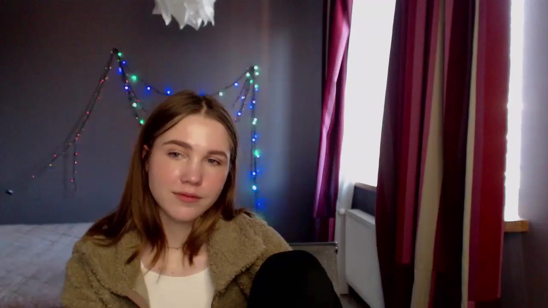 Gallery image thumbnail from Kate_Lewiss's myfreecams stream on, 12/26/2023, 12:13 image 4 of 20