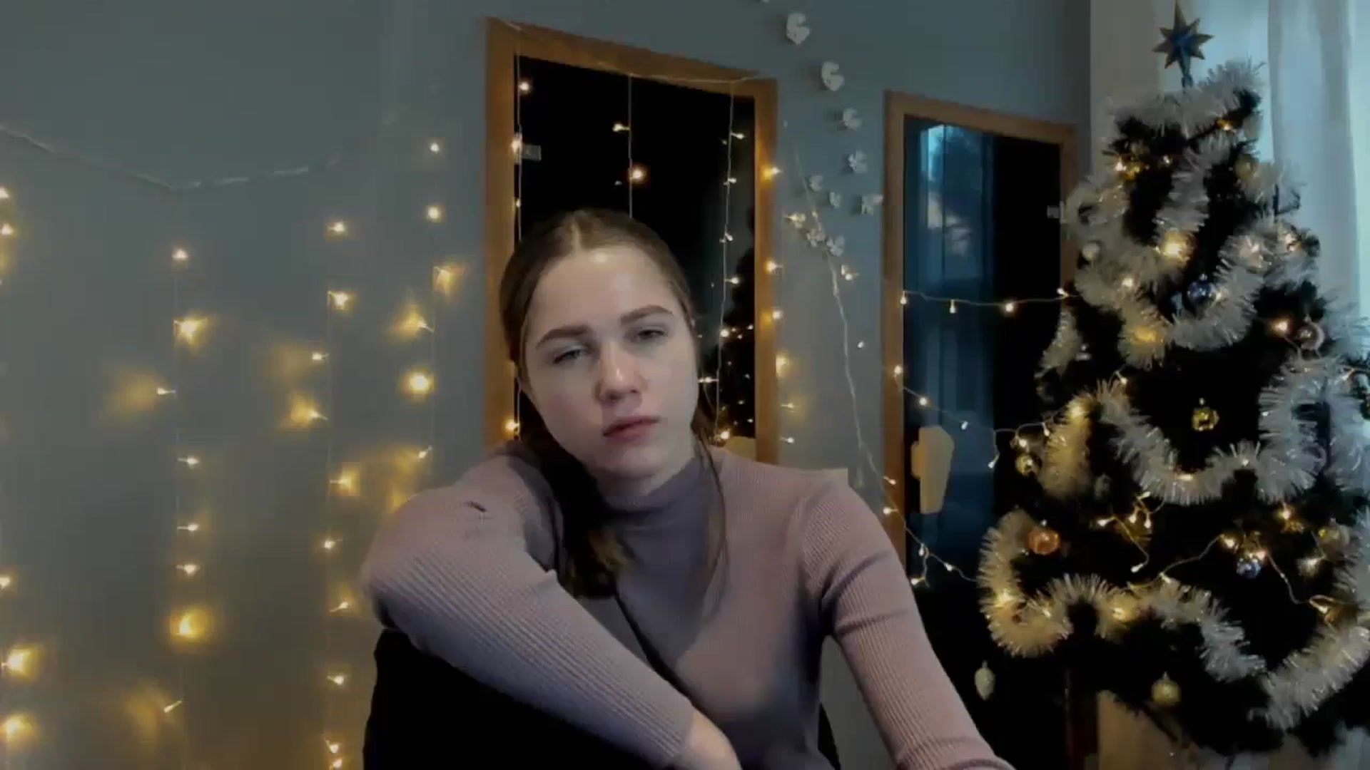 Gallery image thumbnail from Kate_Lewiss's myfreecams stream on, 12/28/2023, 09:11 image 7 of 20