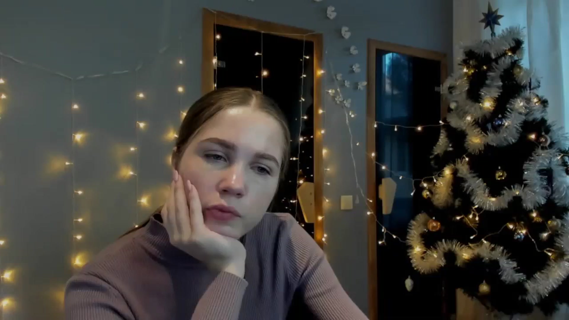 Gallery image thumbnail from Kate_Lewiss's myfreecams stream on, 12/28/2023, 10:53 image 1 of 20