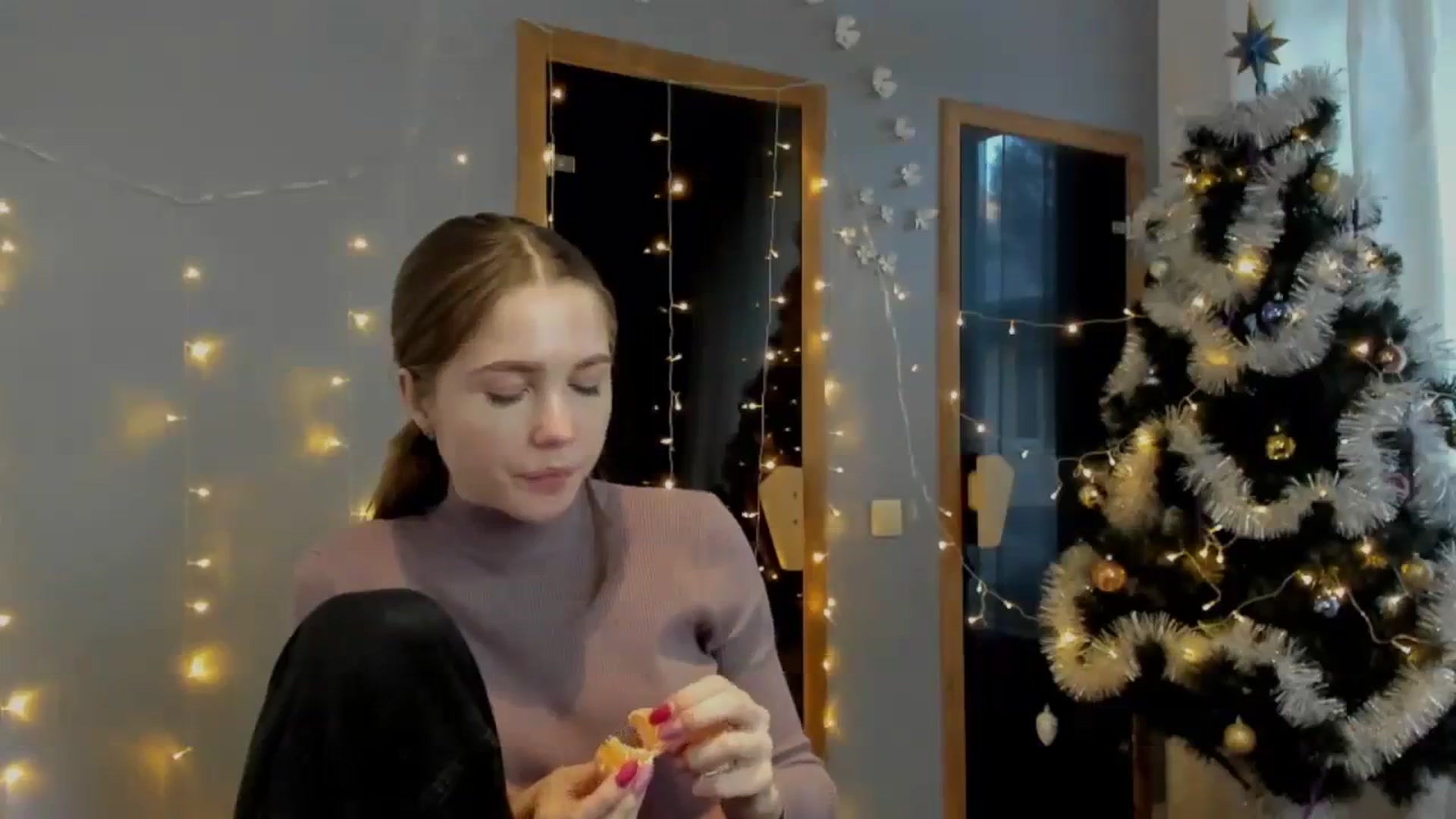 Gallery image thumbnail from Kate_Lewiss's myfreecams stream on, 12/28/2023, 10:53 image 6 of 20