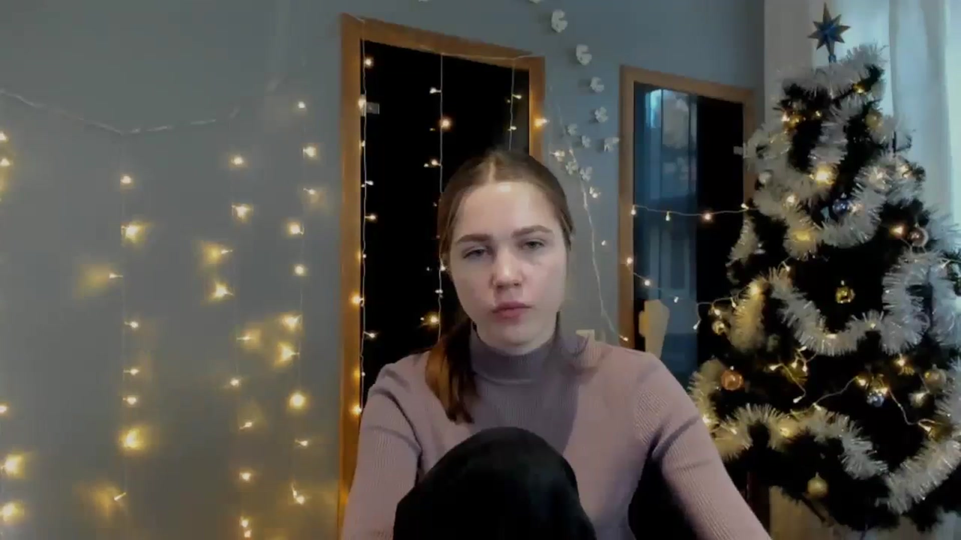Gallery image thumbnail from Kate_Lewiss's myfreecams stream on, 12/28/2023, 12:05 image 9 of 20