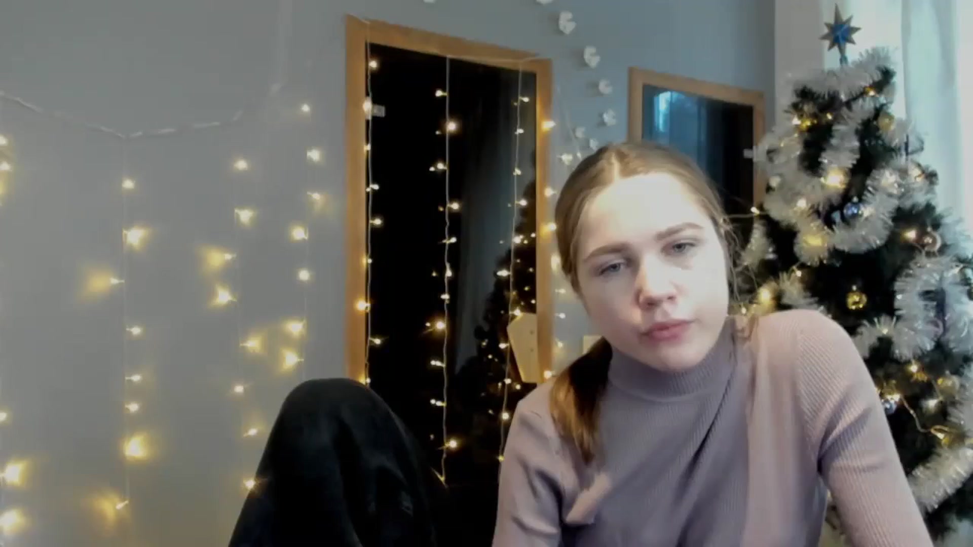 Gallery image thumbnail from Kate_Lewiss's myfreecams stream on, 12/28/2023, 12:05 image 1 of 20