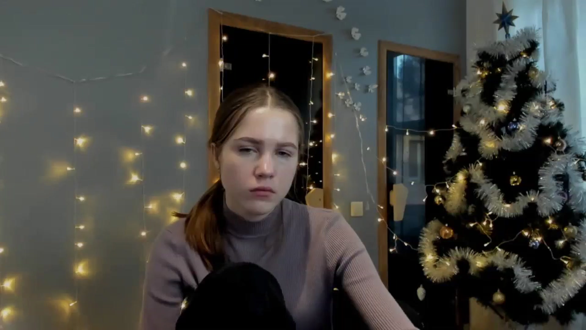 Gallery image thumbnail from Kate_Lewiss's myfreecams stream on, 12/28/2023, 12:05 image 17 of 20
