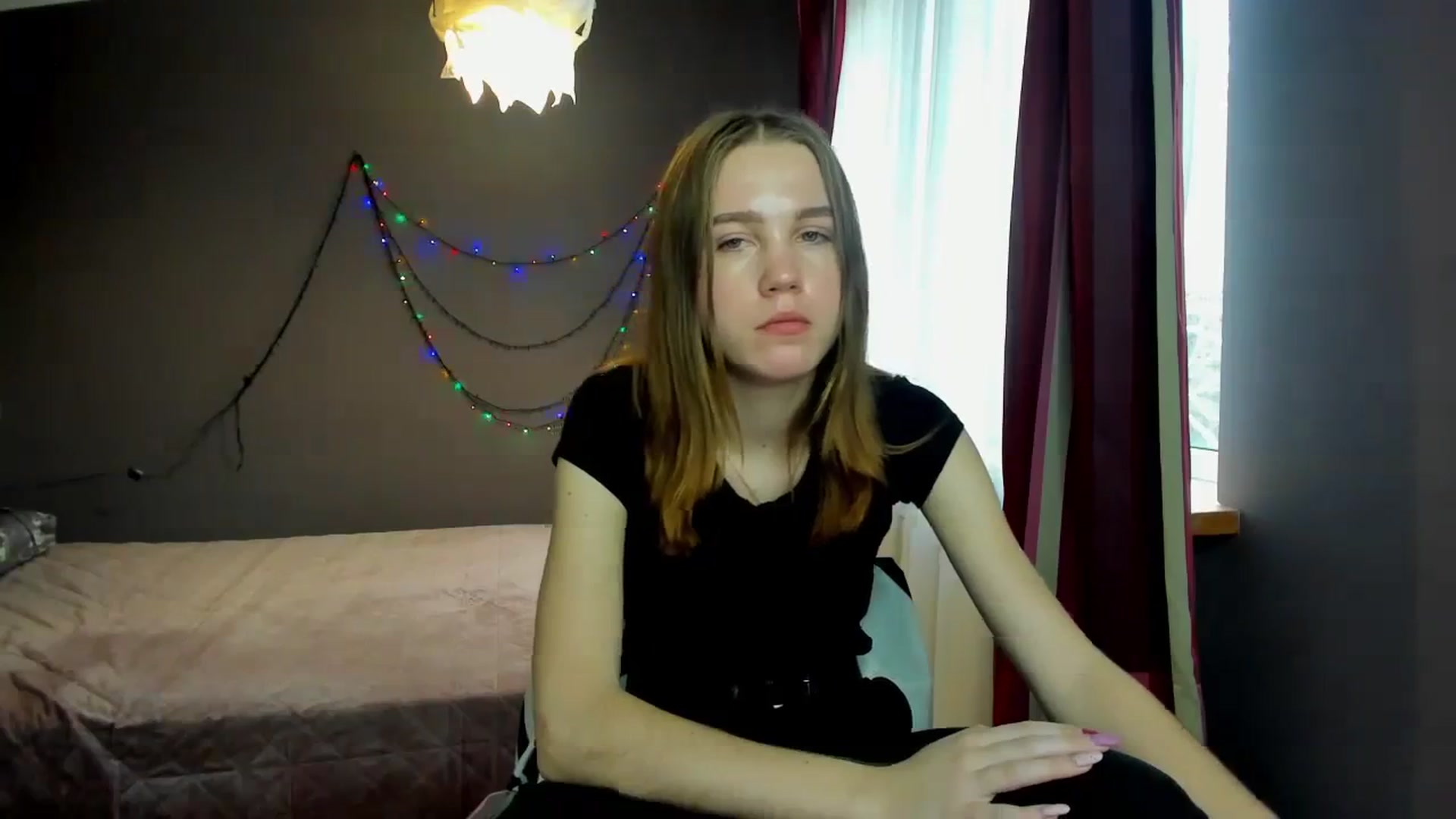 Gallery image thumbnail from Kate_Lewiss's myfreecams stream on, 12/29/2023, 11:49 image 5 of 20