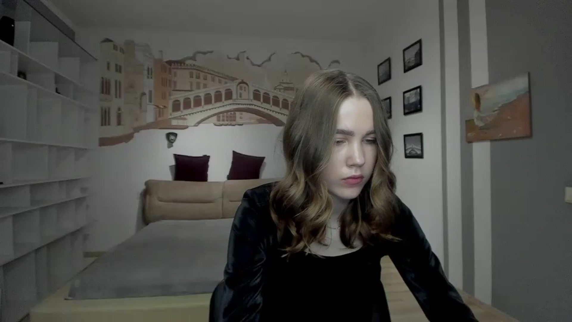 Gallery image thumbnail from Kate_Lewiss's myfreecams stream on, 12/30/2023, 13:33 image 6 of 20