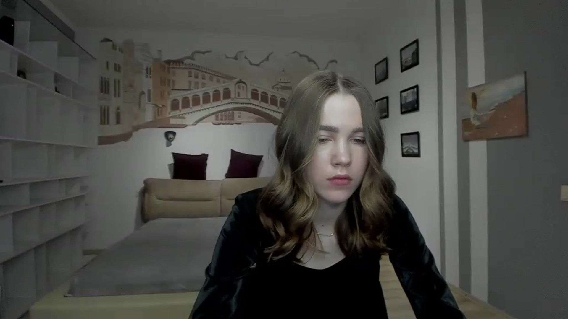 Gallery image thumbnail from Kate_Lewiss's myfreecams stream on, 12/30/2023, 13:33 image 11 of 20