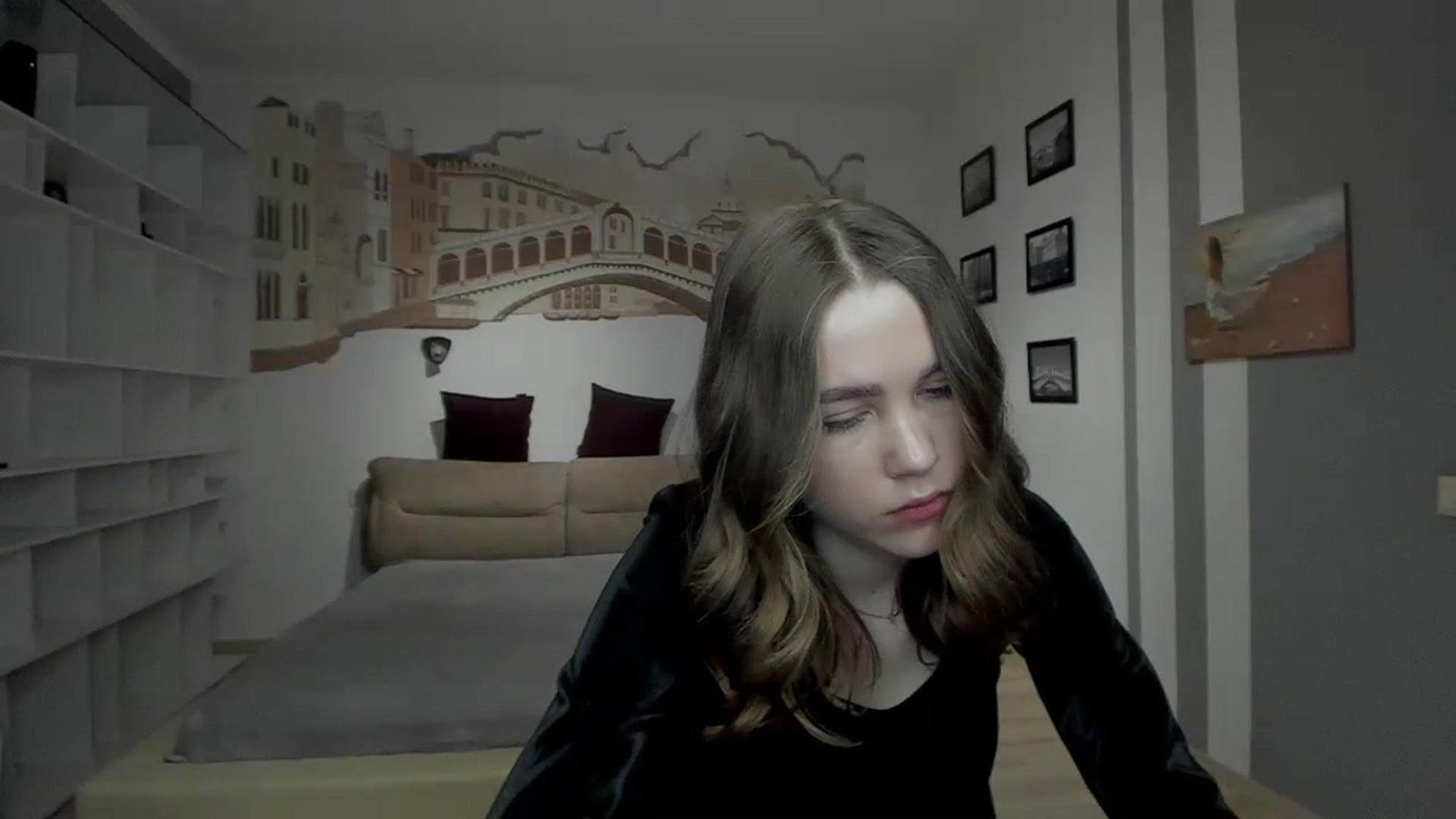 Gallery image thumbnail from Kate_Lewiss's myfreecams stream on, 12/30/2023, 13:33 image 14 of 20