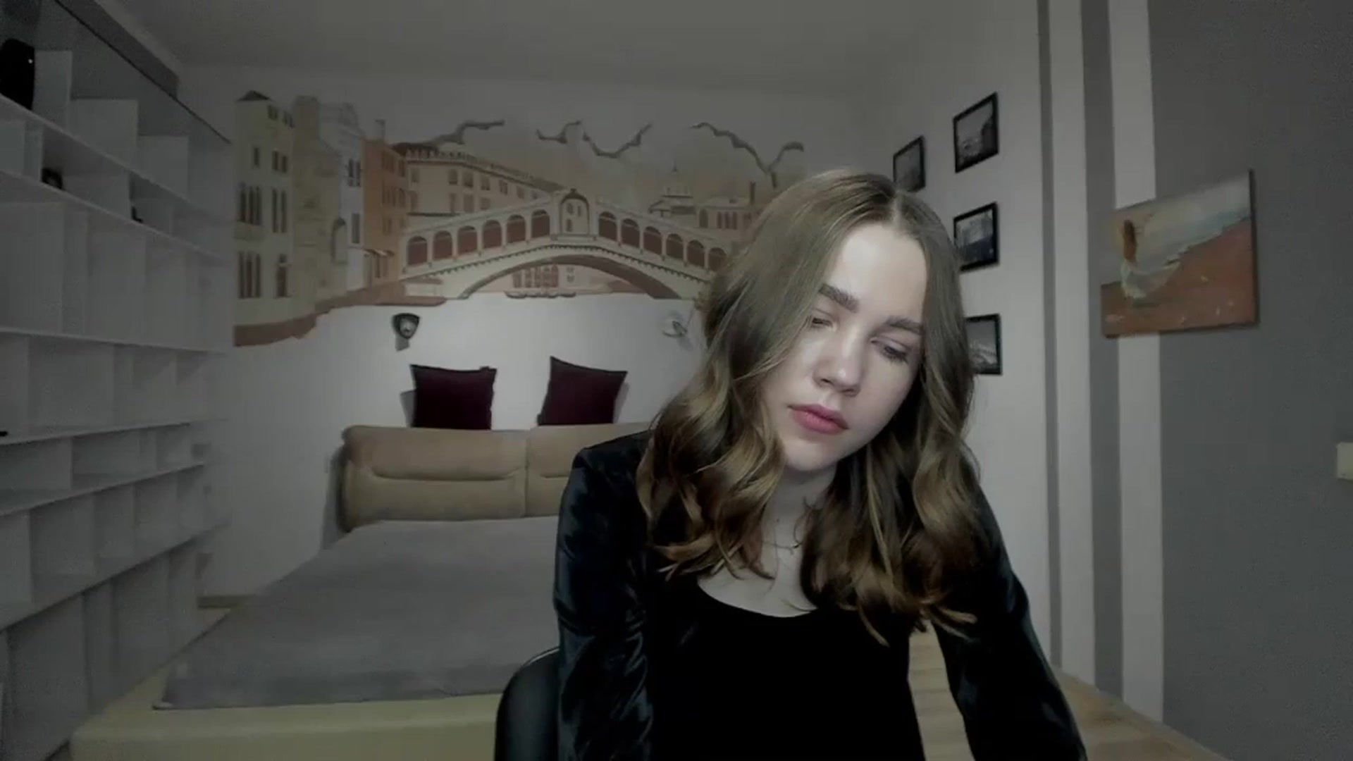 Gallery image thumbnail from Kate_Lewiss's myfreecams stream on, 12/30/2023, 13:33 image 2 of 20