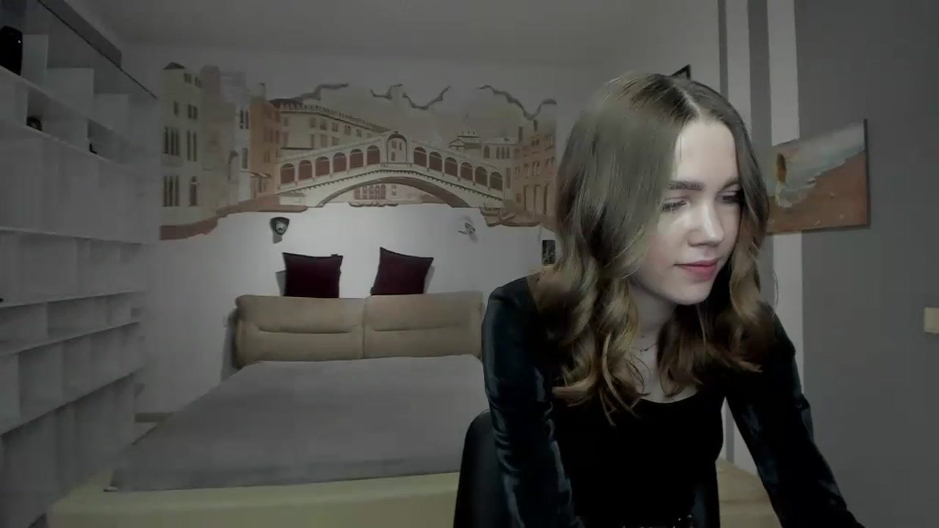 Gallery image thumbnail from Kate_Lewiss's myfreecams stream on, 12/30/2023, 14:12 image 20 of 20