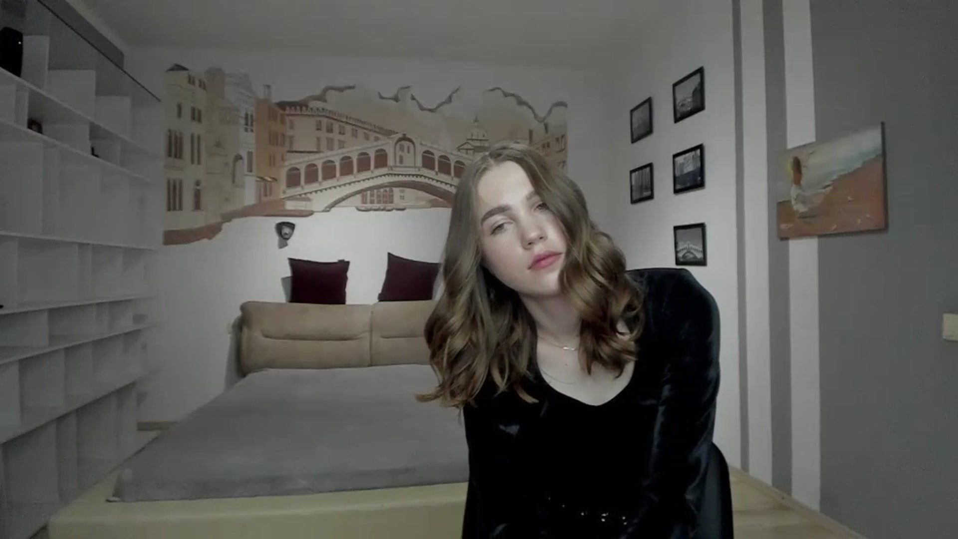 Gallery image thumbnail from Kate_Lewiss's myfreecams stream on, 12/30/2023, 14:12 image 9 of 20
