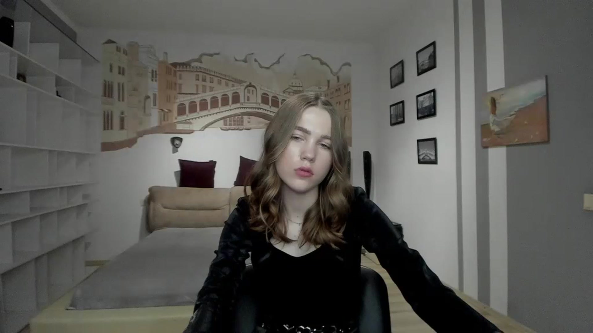 Gallery image thumbnail from Kate_Lewiss's myfreecams stream on, 12/30/2023, 14:26 image 14 of 20