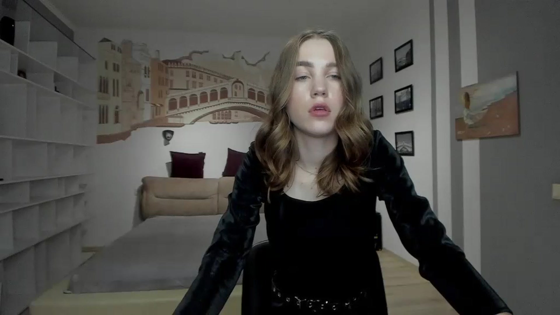 Gallery image thumbnail from Kate_Lewiss's myfreecams stream on, 12/30/2023, 14:26 image 17 of 20