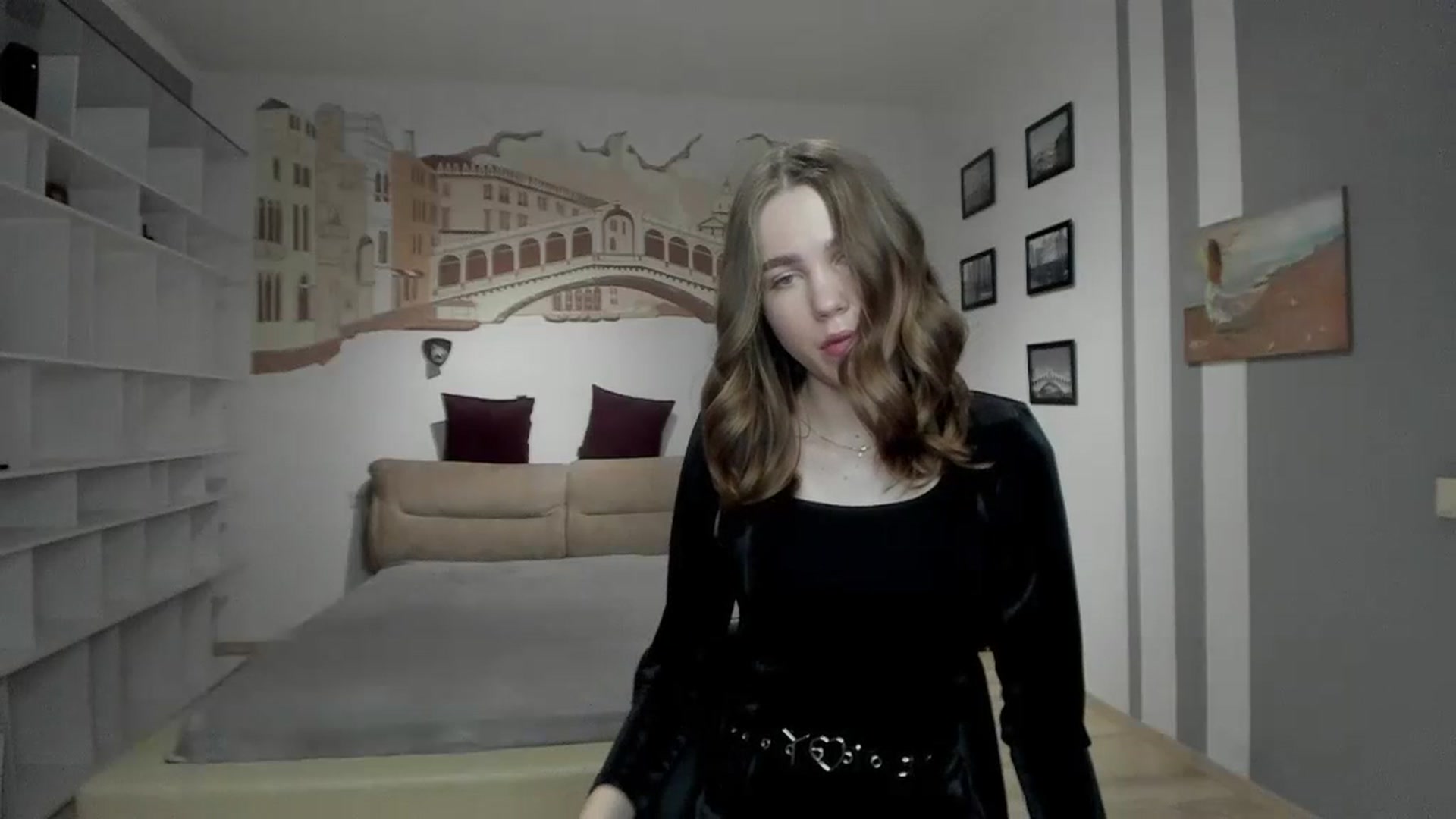 Gallery image thumbnail from Kate_Lewiss's myfreecams stream on, 12/30/2023, 14:26 image 18 of 20